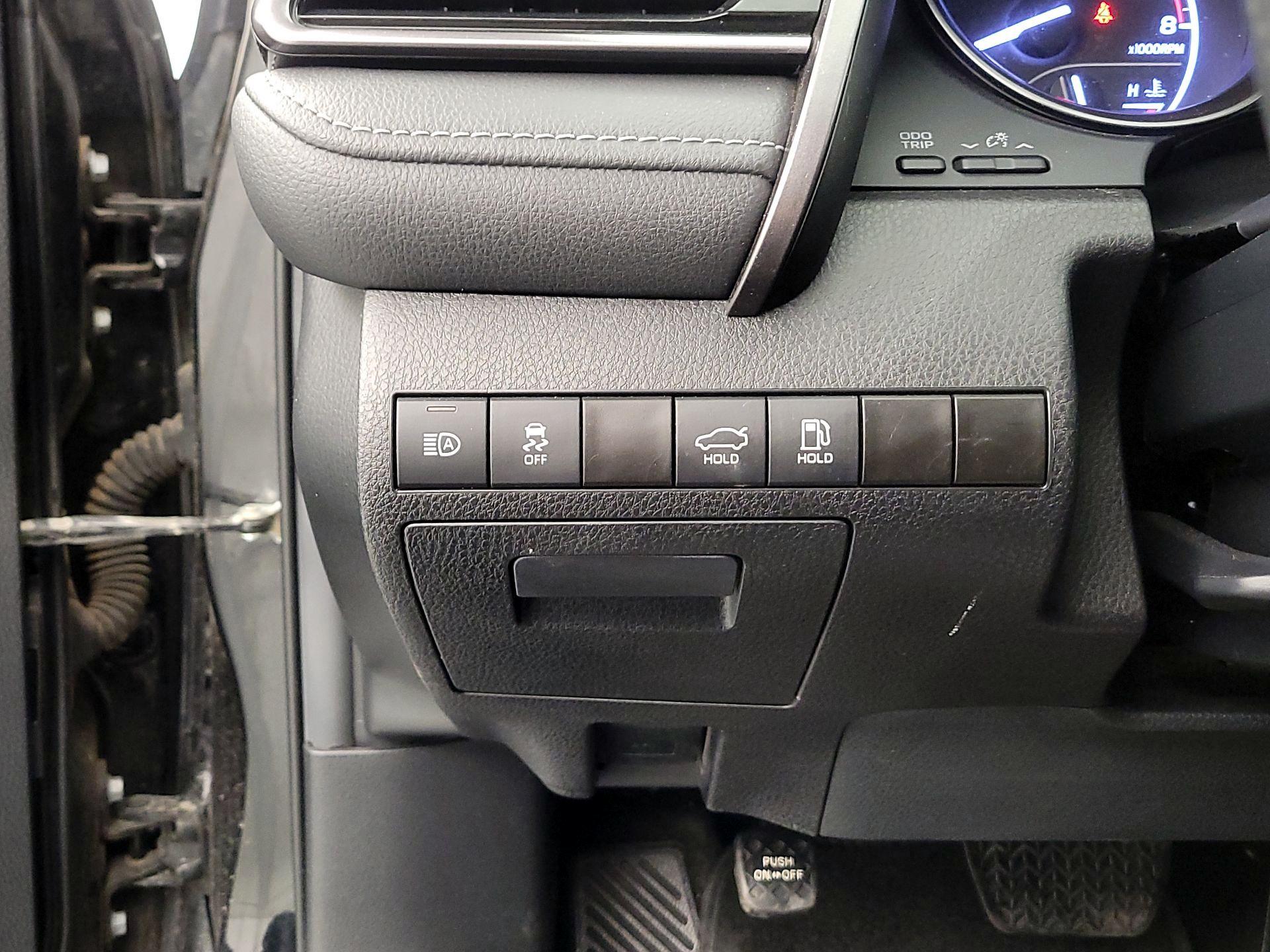 Thumbnail: 2023 Toyota Camry - 13