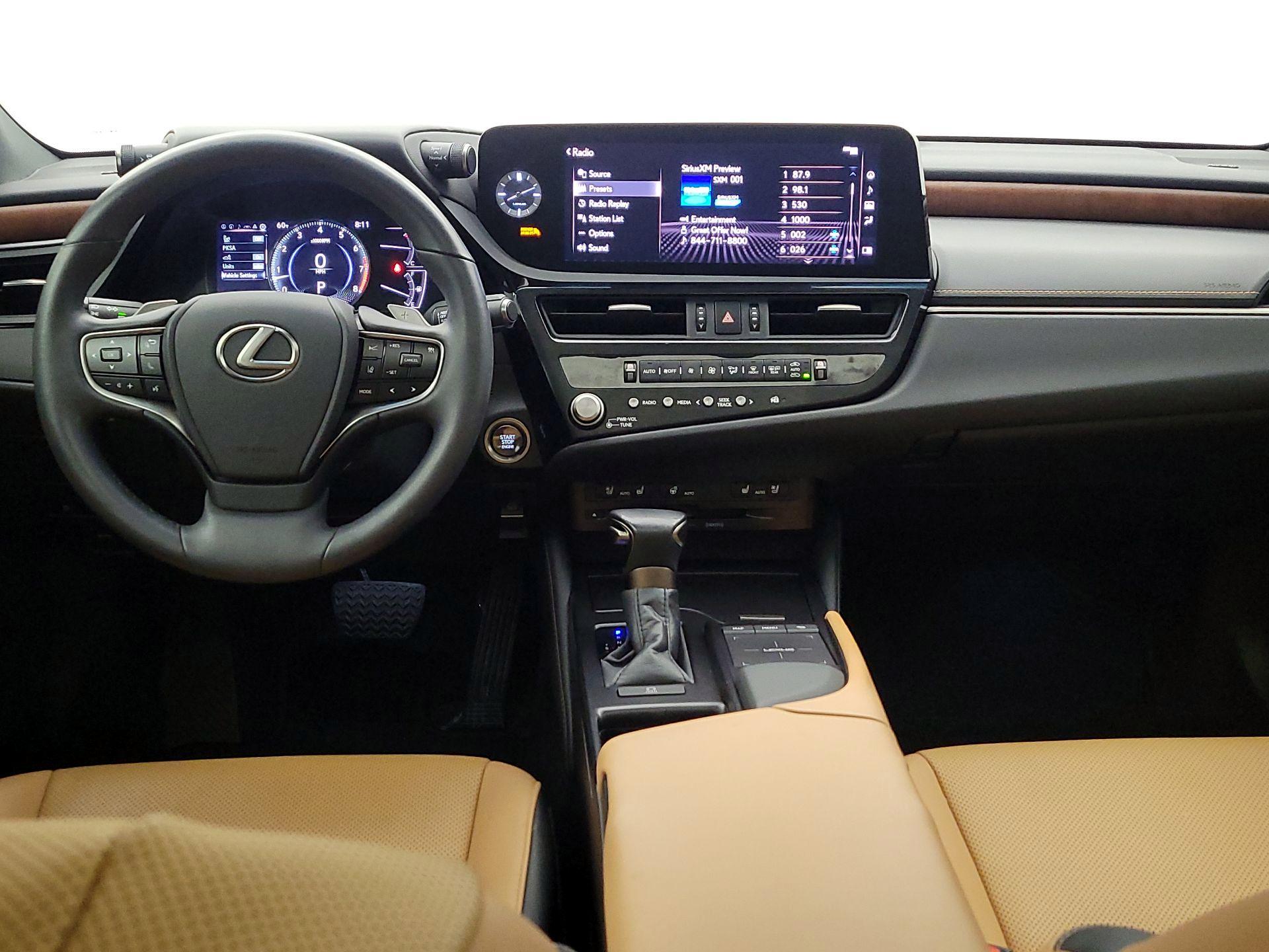 Thumbnail: 2022 Lexus ES - 9