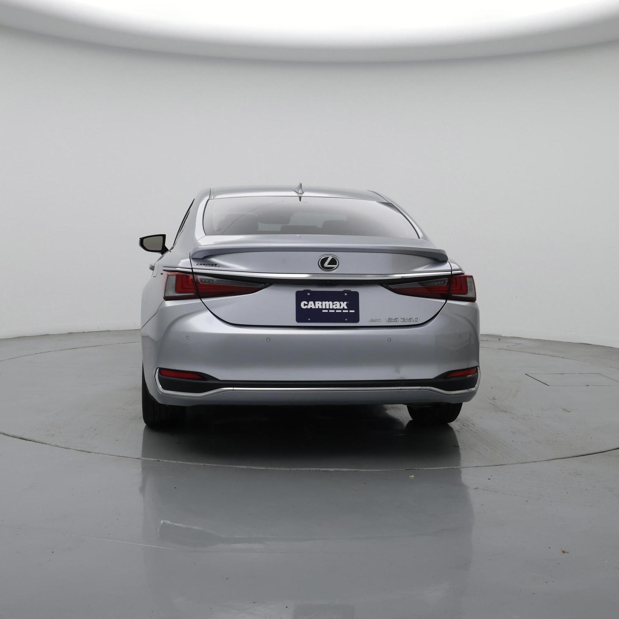 Thumbnail: 2022 Lexus ES - 6