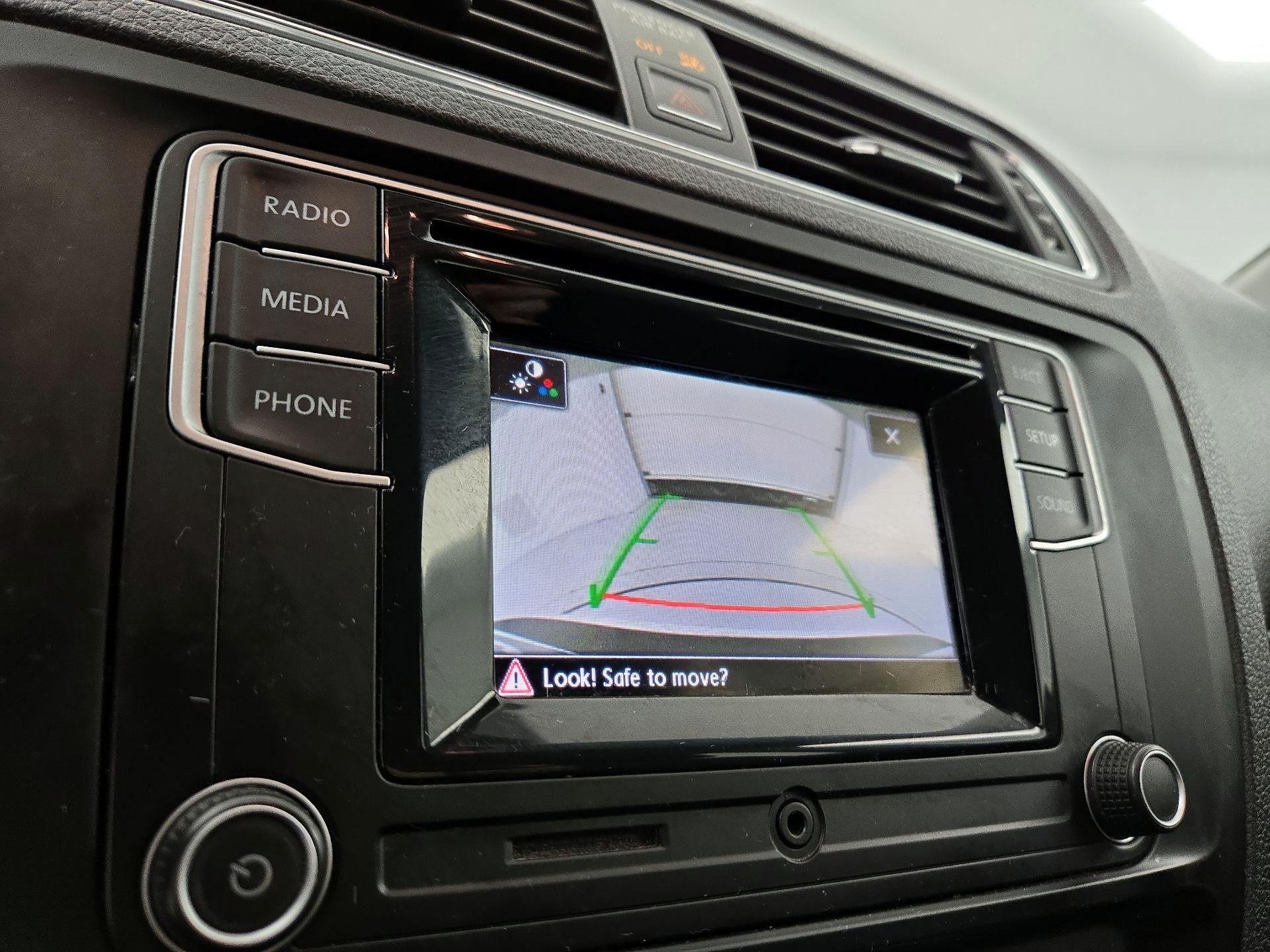 Thumbnail: 2018 Volkswagen Jetta - 14