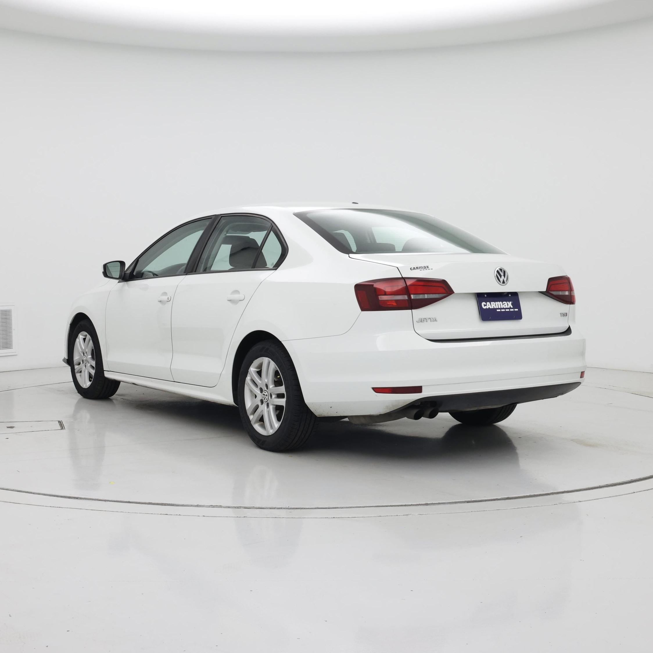 Thumbnail: 2018 Volkswagen Jetta - 2