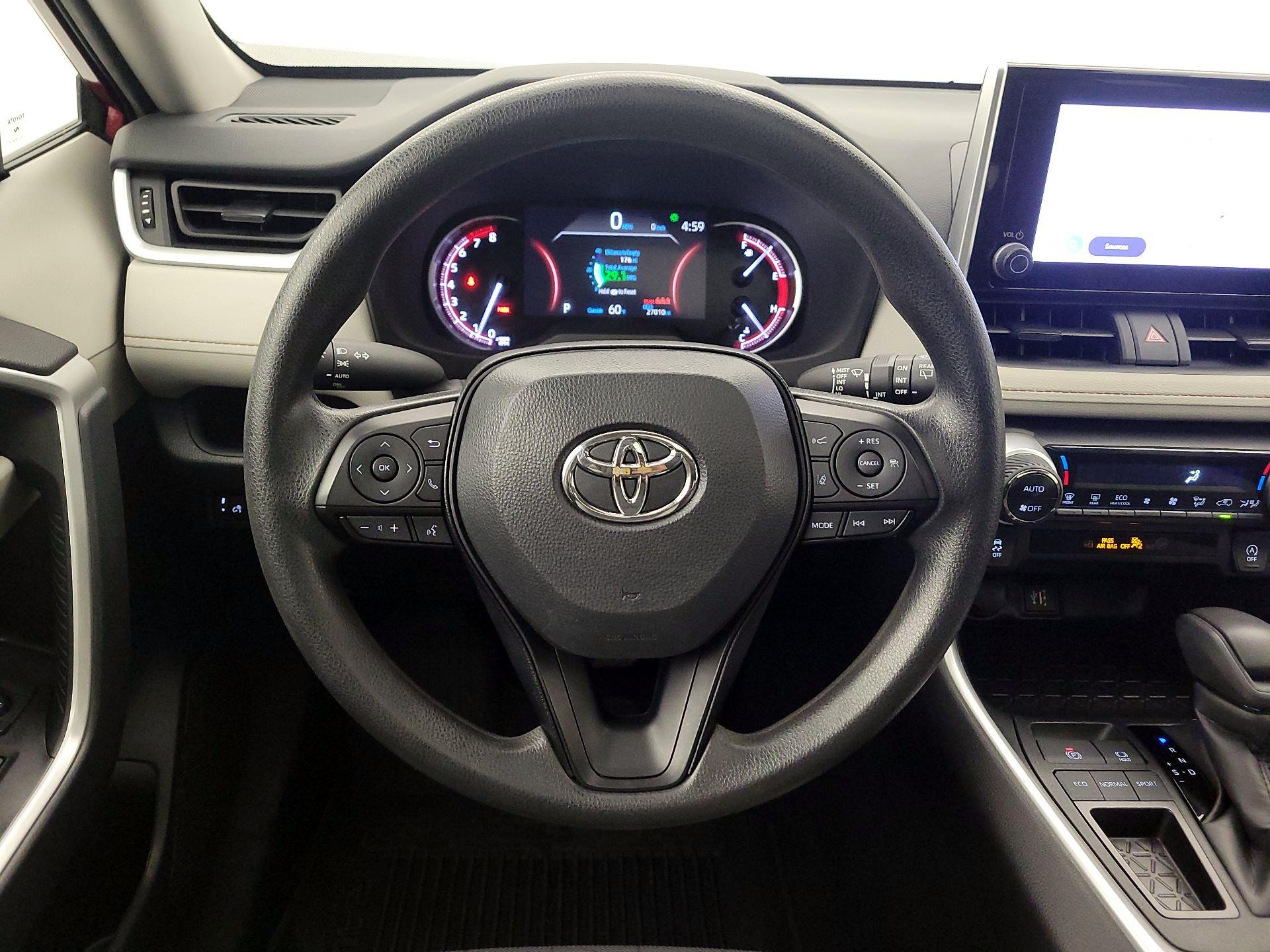 Thumbnail: 2024 Toyota RAV4 - 10