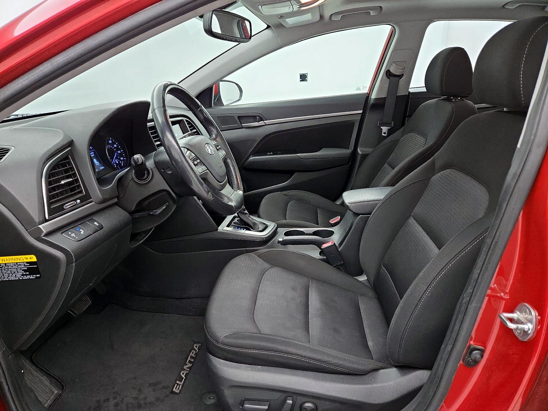 Thumbnail: 2017 Hyundai Elantra - 11