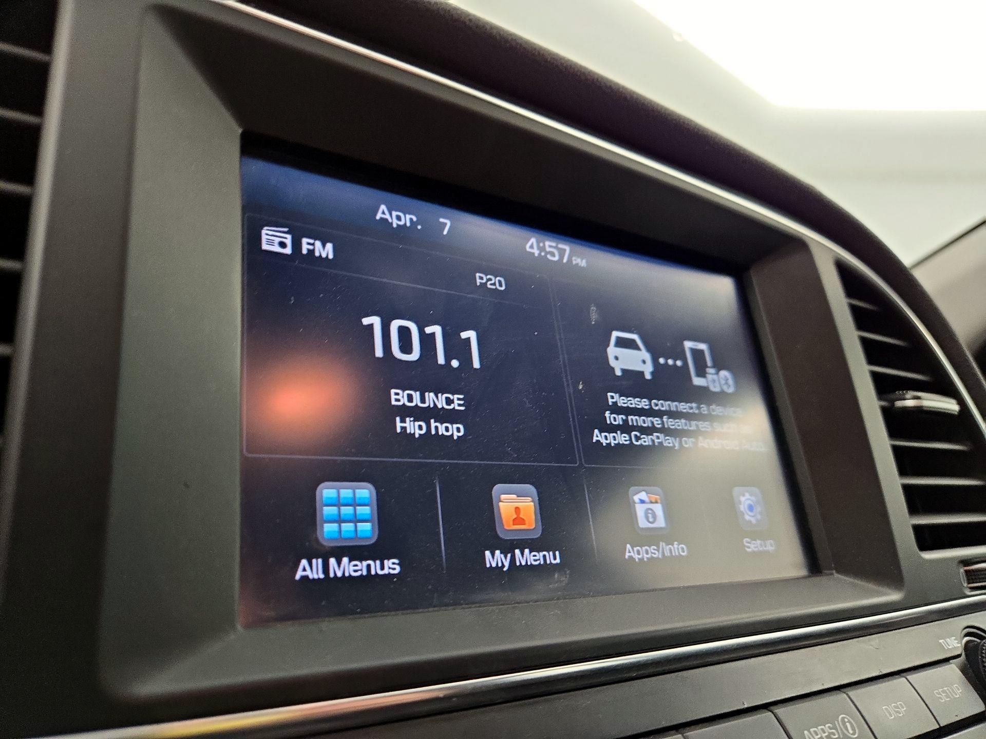 Thumbnail: 2017 Hyundai Elantra - 15