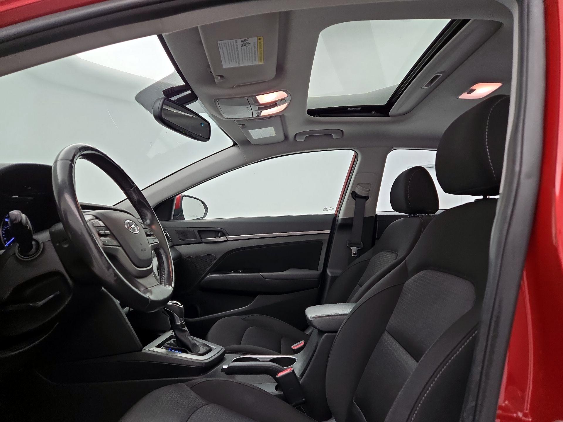 Thumbnail: 2017 Hyundai Elantra - 19
