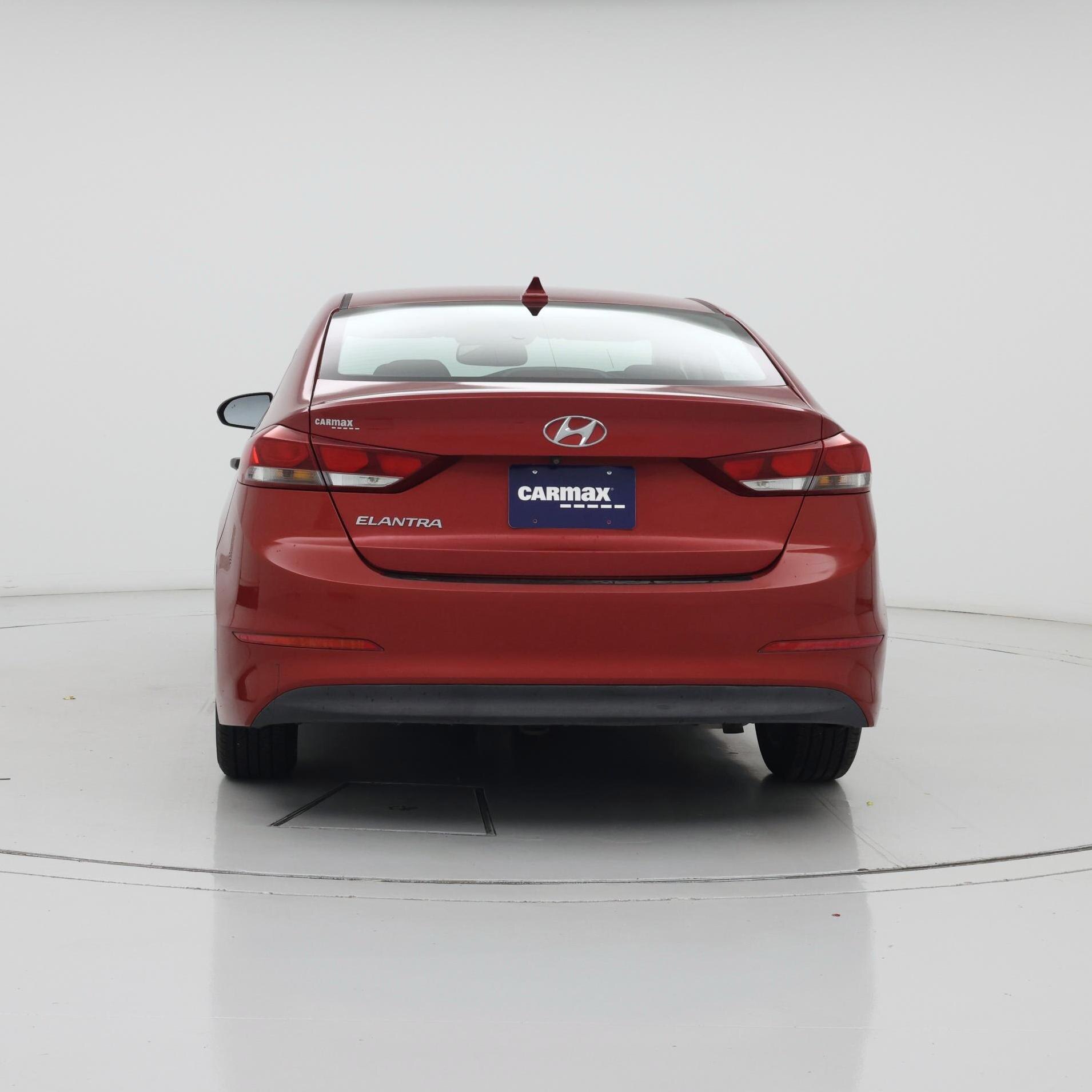 Thumbnail: 2017 Hyundai Elantra - 6