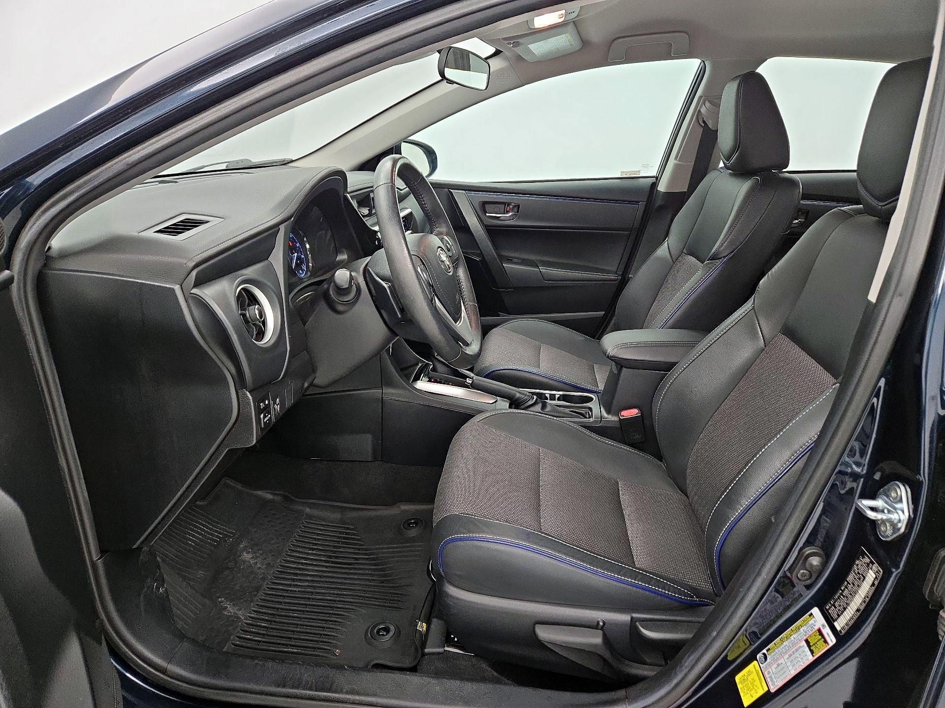 Thumbnail: 2018 Toyota Corolla - 11