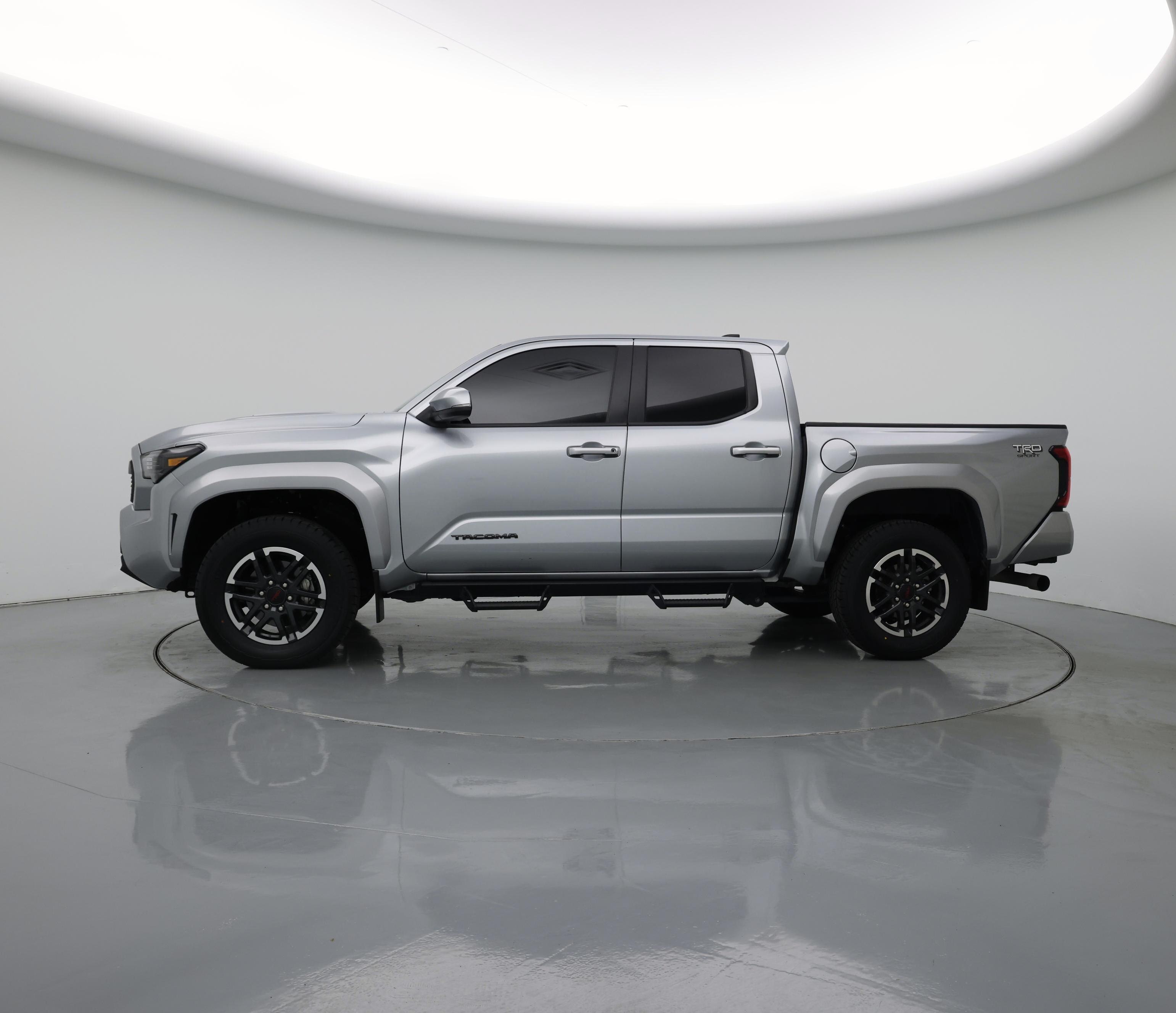 Thumbnail: 2024 Toyota Tacoma - 3
