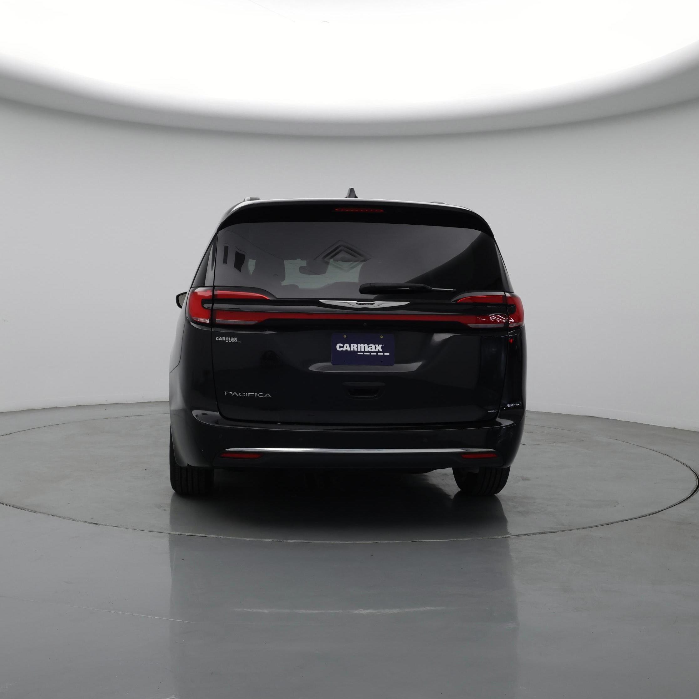 Thumbnail: 2022 Chrysler Pacifica - 6