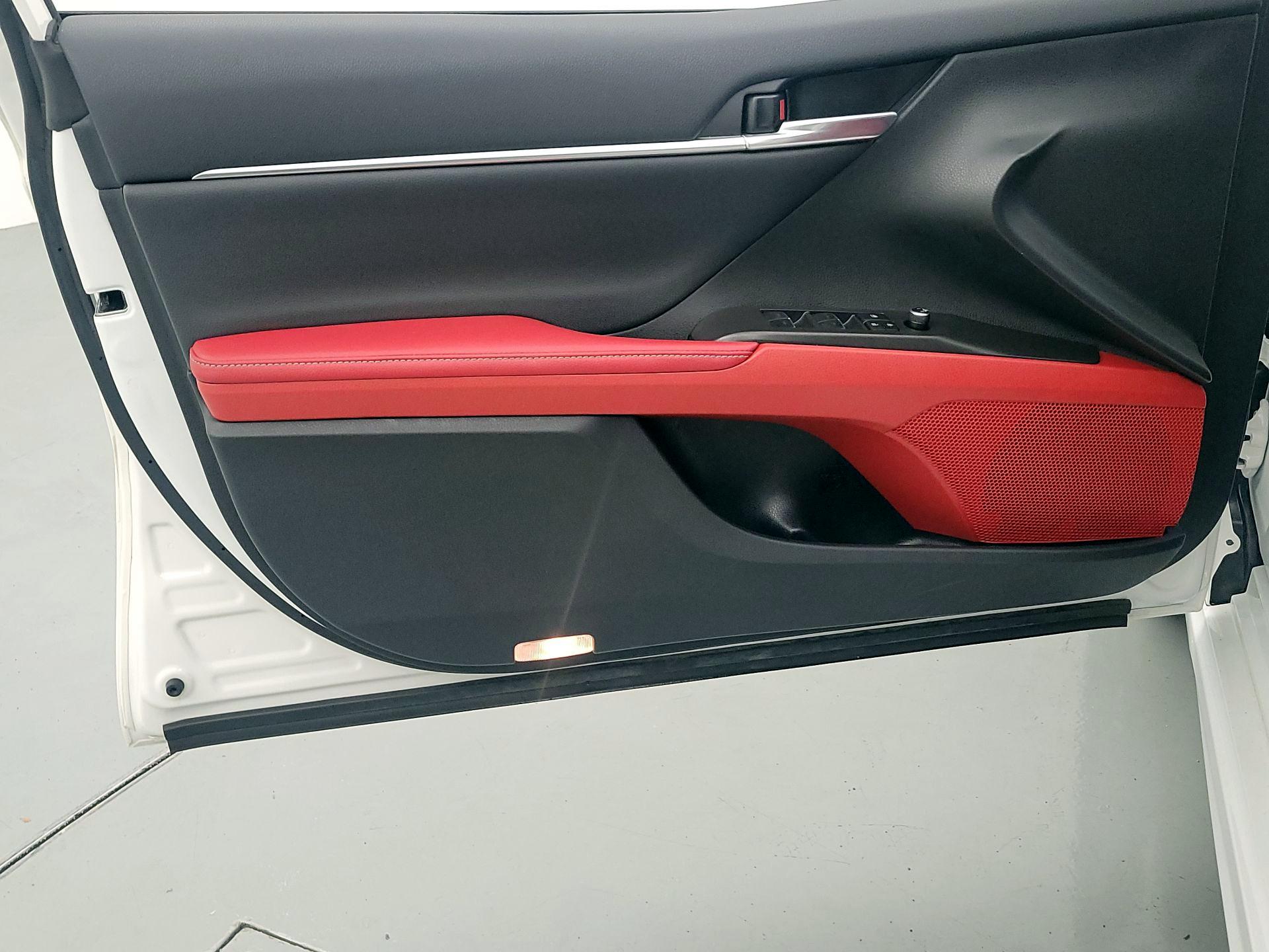 Thumbnail: 2024 Toyota Camry - 12