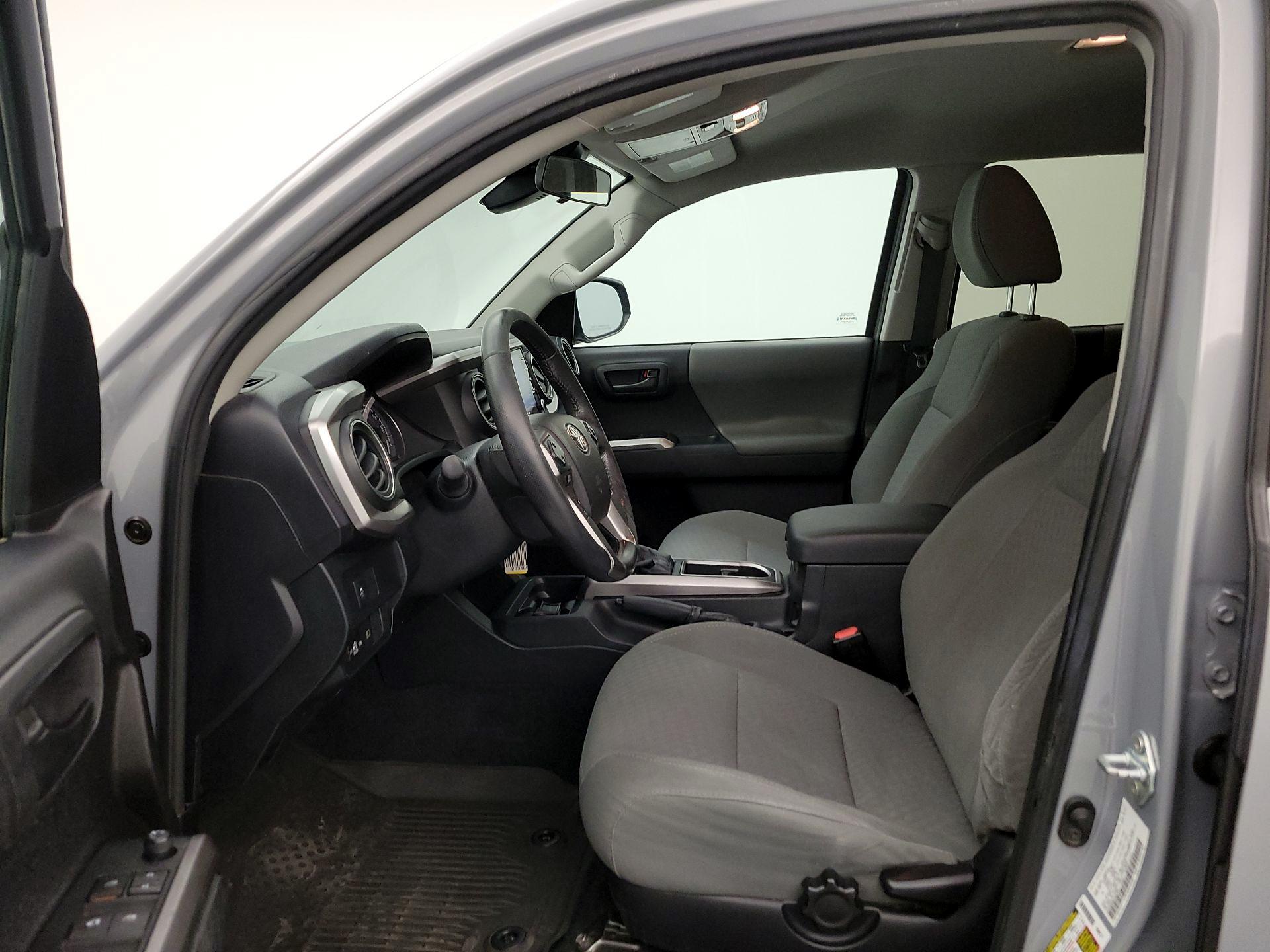 Thumbnail: 2021 Toyota Tacoma - 11