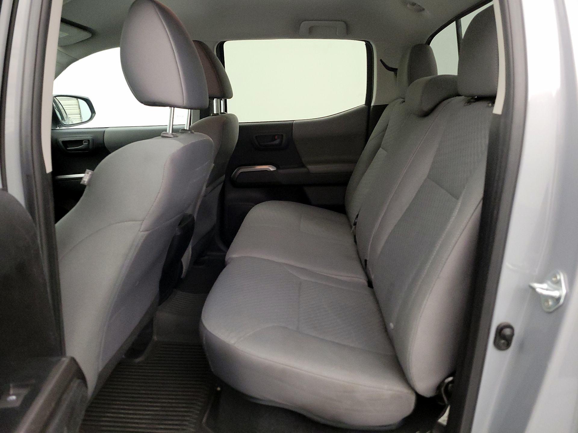 Thumbnail: 2021 Toyota Tacoma - 19