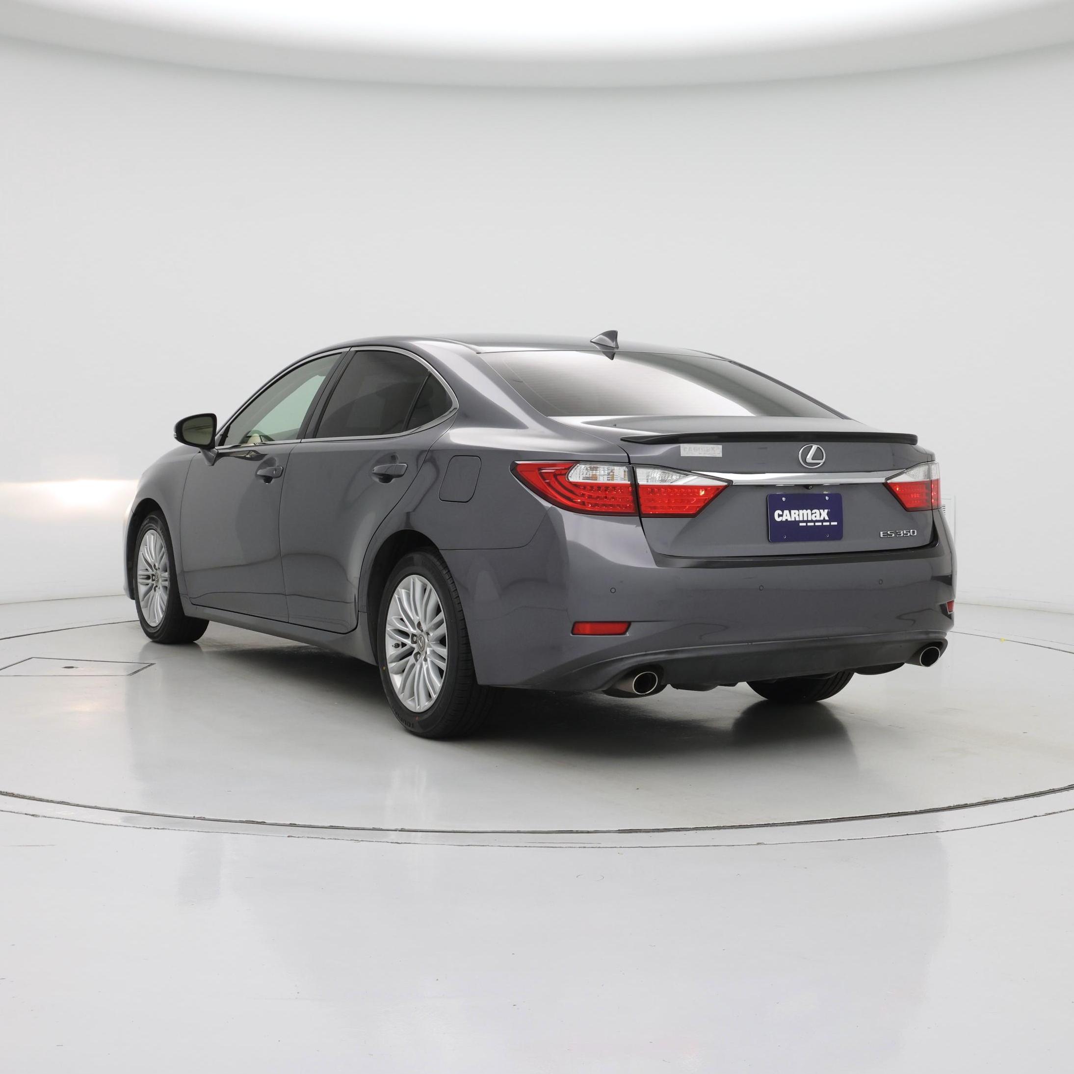 Thumbnail: 2015 Lexus ES - 2