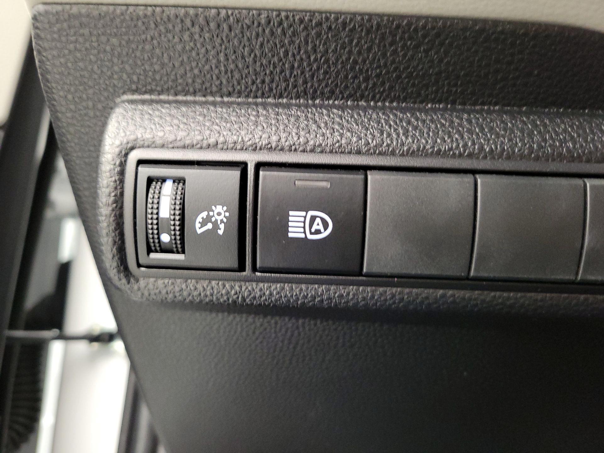 Thumbnail: 2024 Toyota Corolla - 13