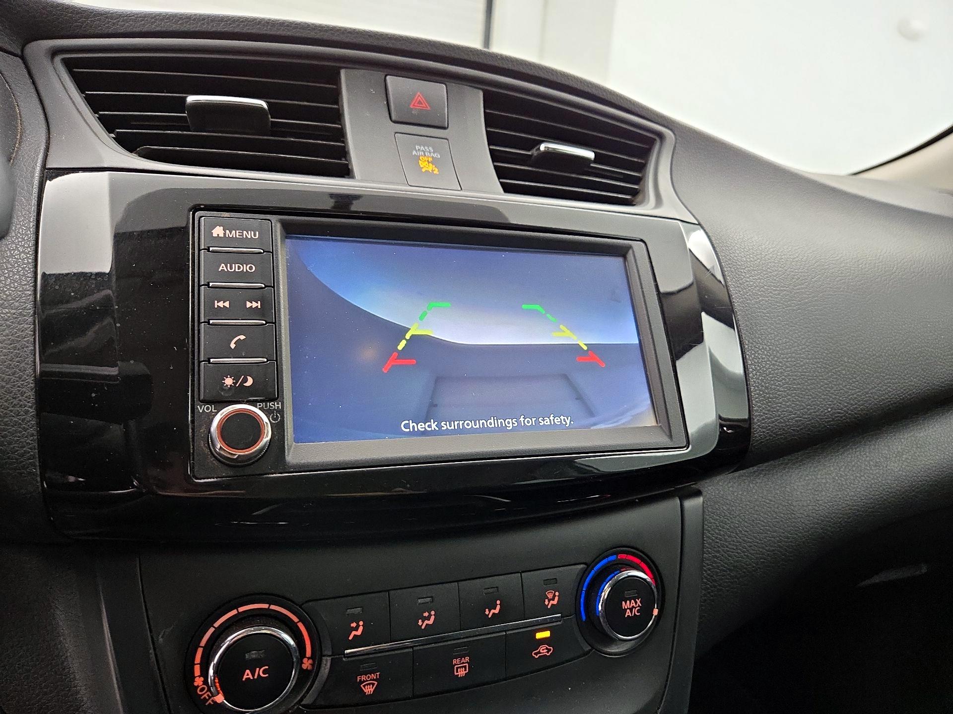 Thumbnail: 2019 Nissan Sentra - 14