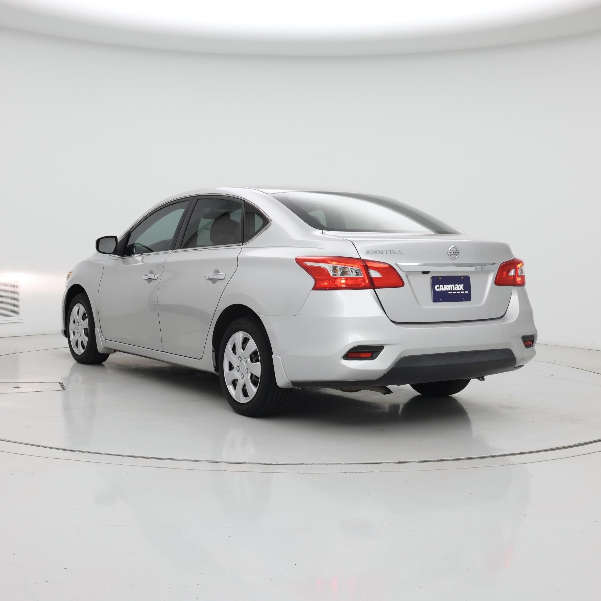 Thumbnail: 2019 Nissan Sentra - 2