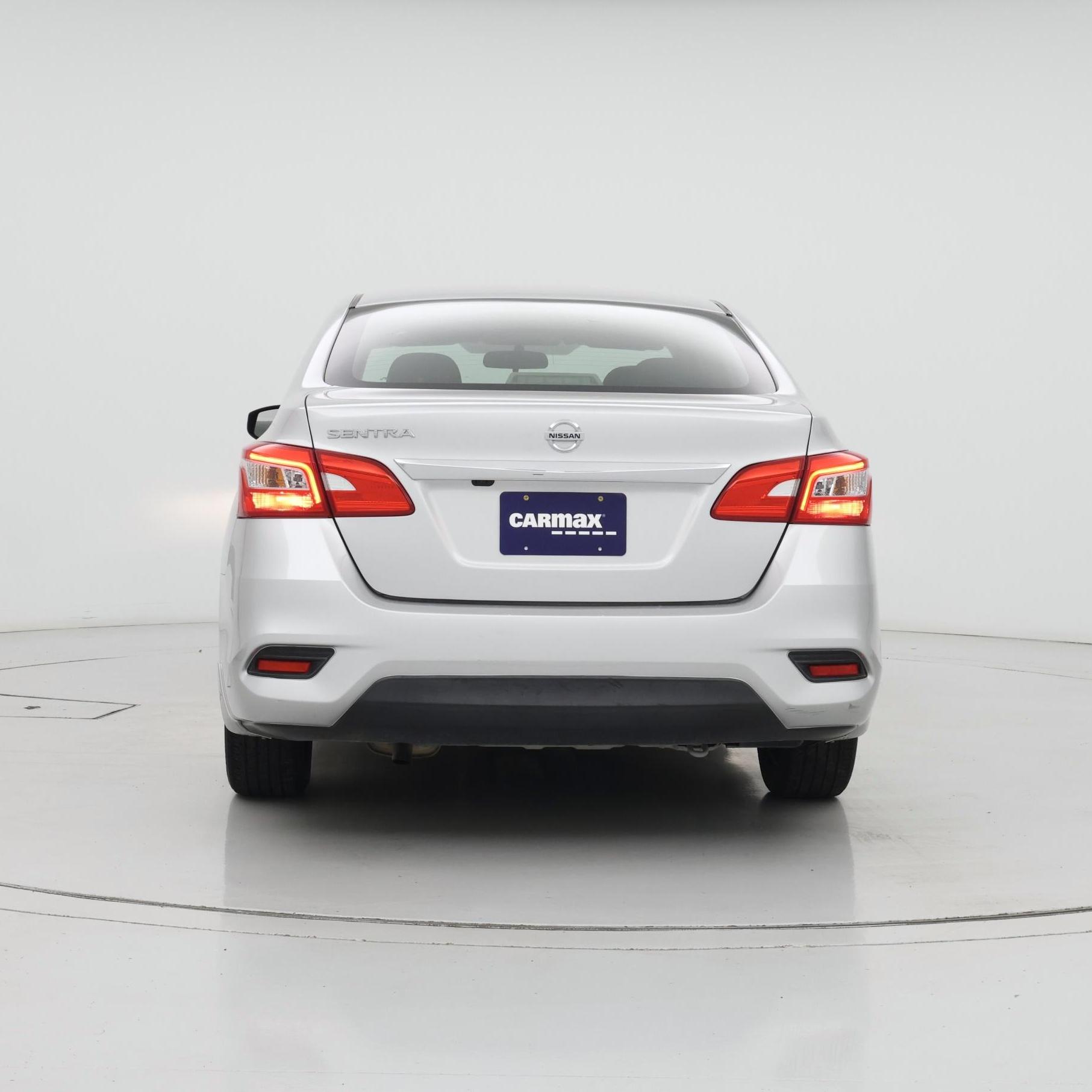 Thumbnail: 2019 Nissan Sentra - 6