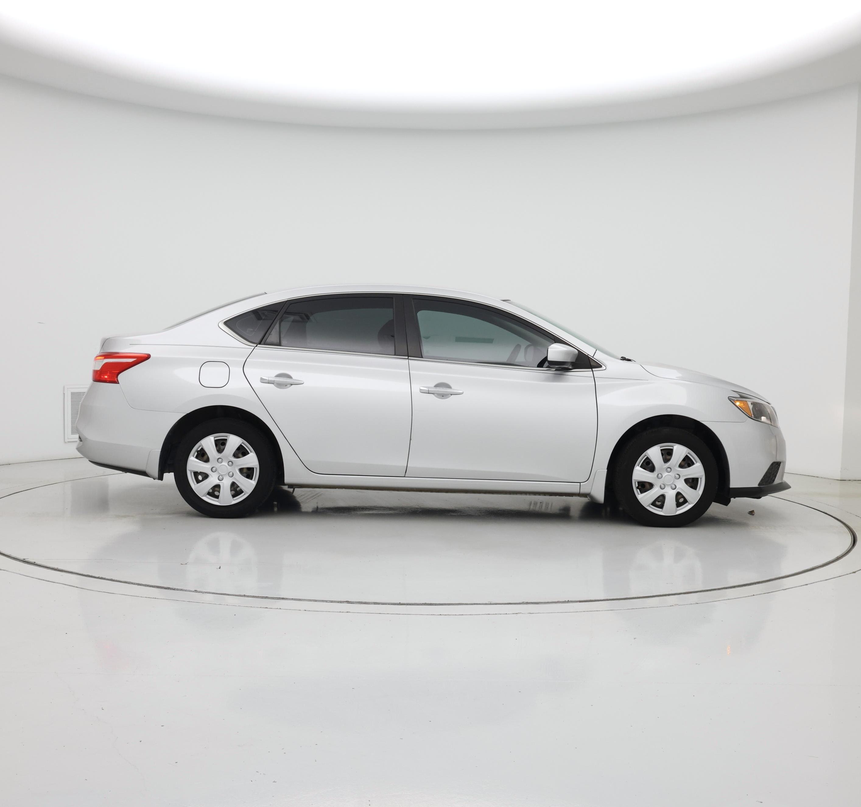 Thumbnail: 2019 Nissan Sentra - 7