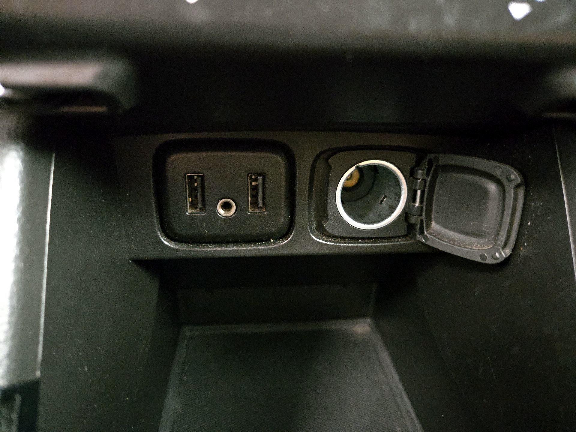 Thumbnail: 2017 Buick Encore - 19