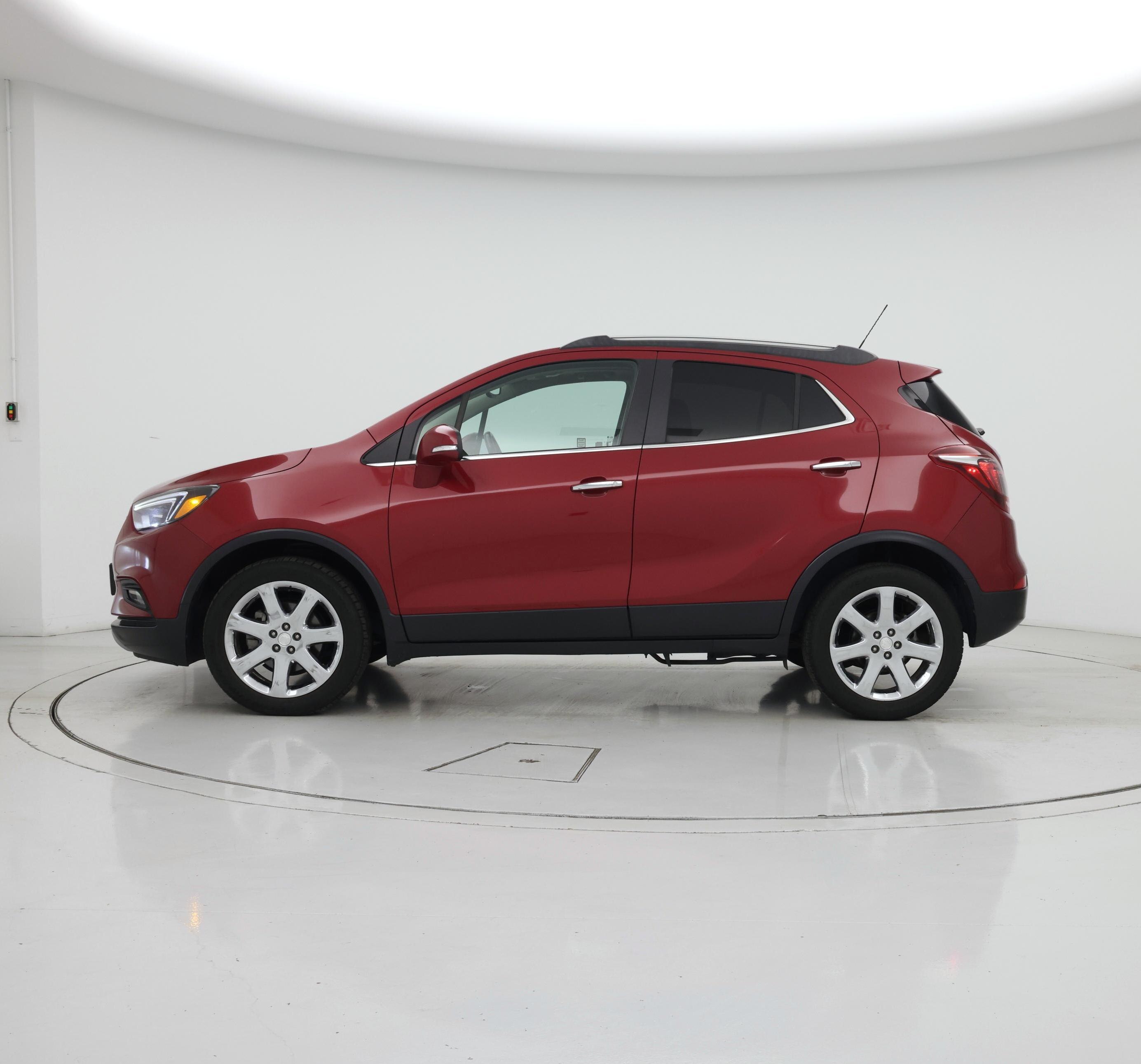 Thumbnail: 2017 Buick Encore - 3