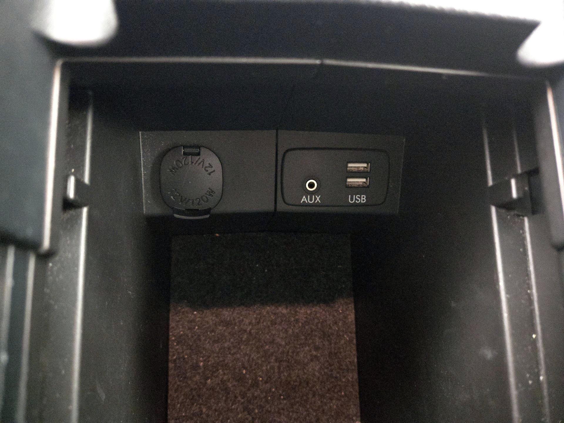 Thumbnail: 2017 Subaru Forester - 18