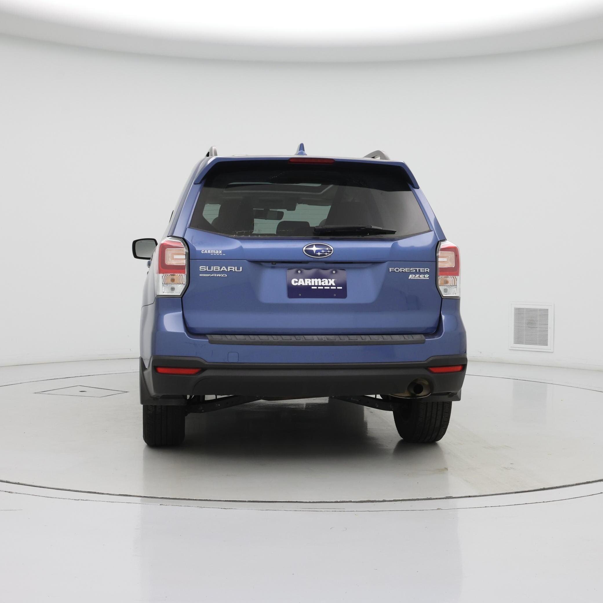 Thumbnail: 2017 Subaru Forester - 6