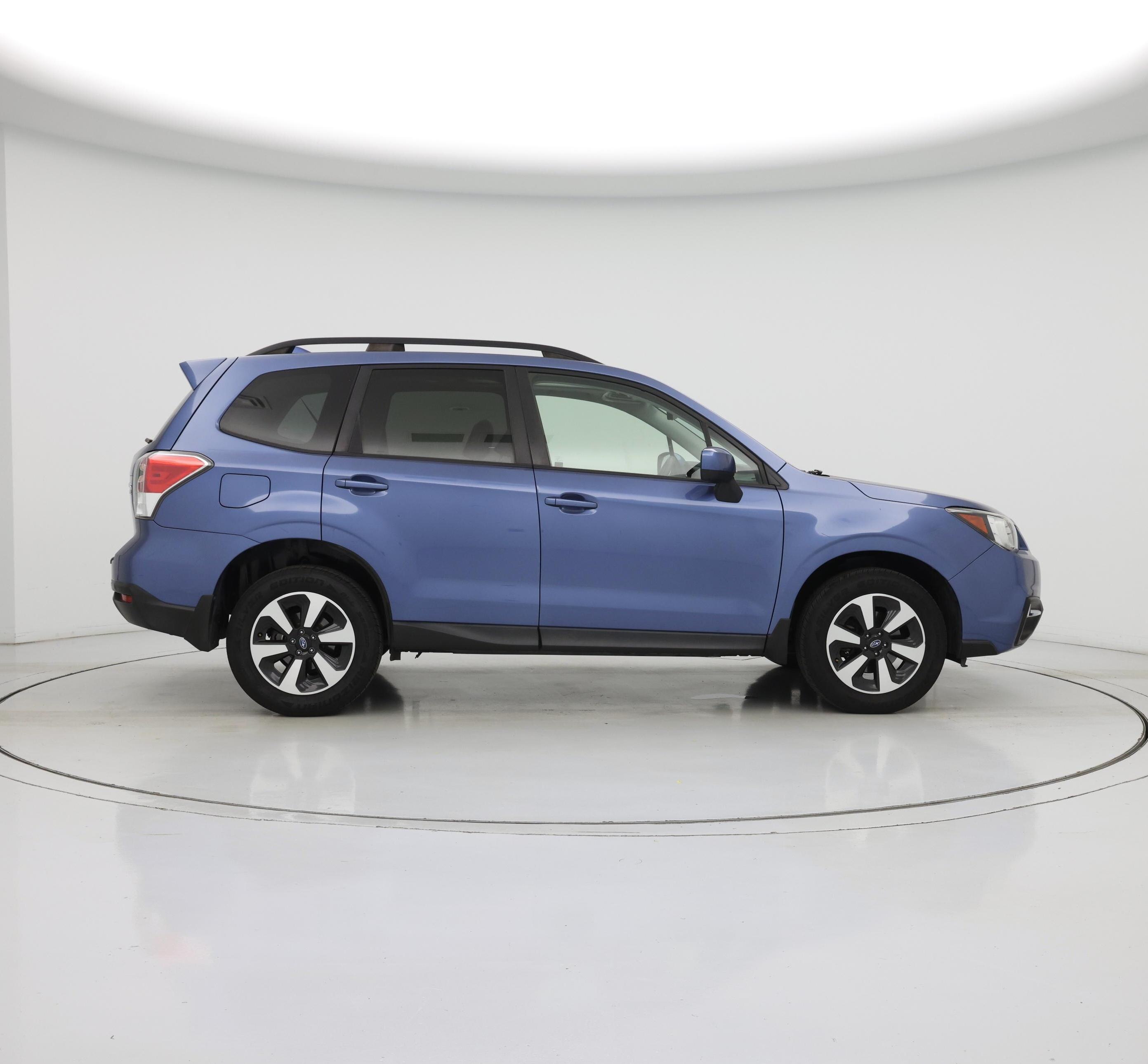 Thumbnail: 2017 Subaru Forester - 7
