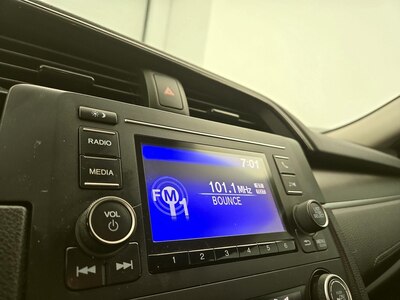 Radio (On)