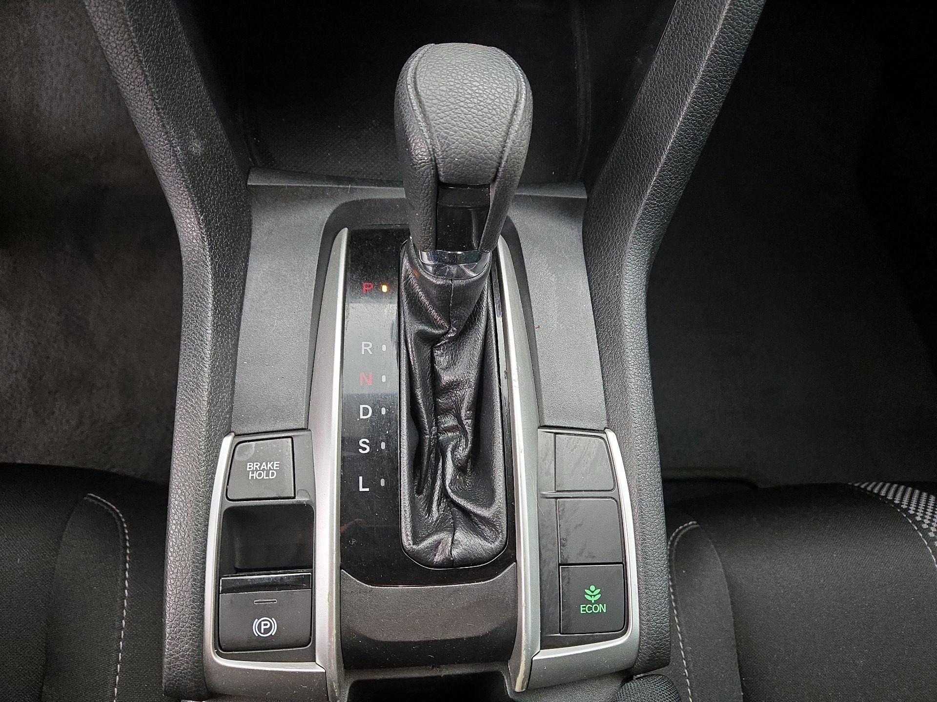Thumbnail: 2019 Honda Civic - 17