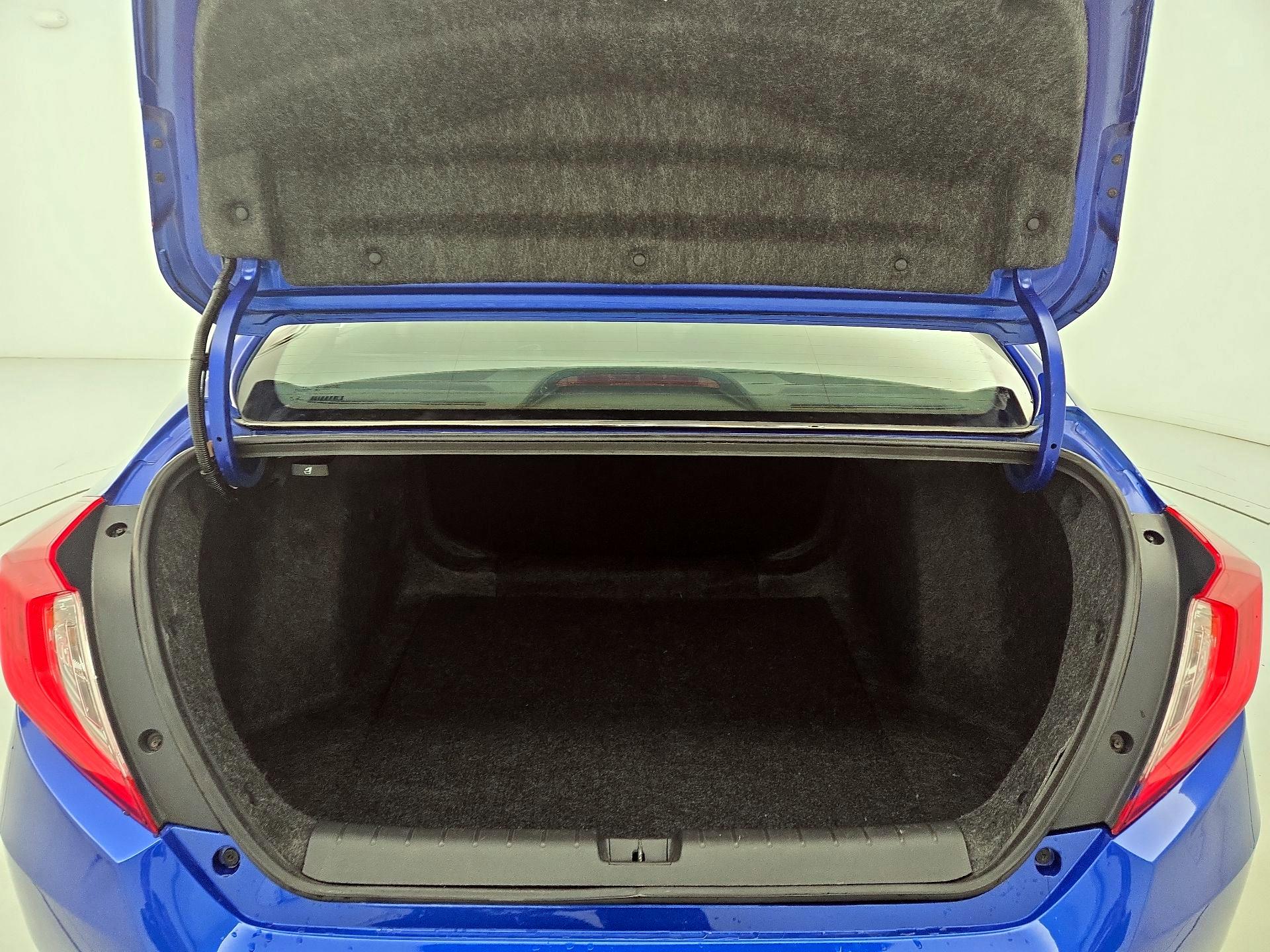 Thumbnail: 2019 Honda Civic - 20