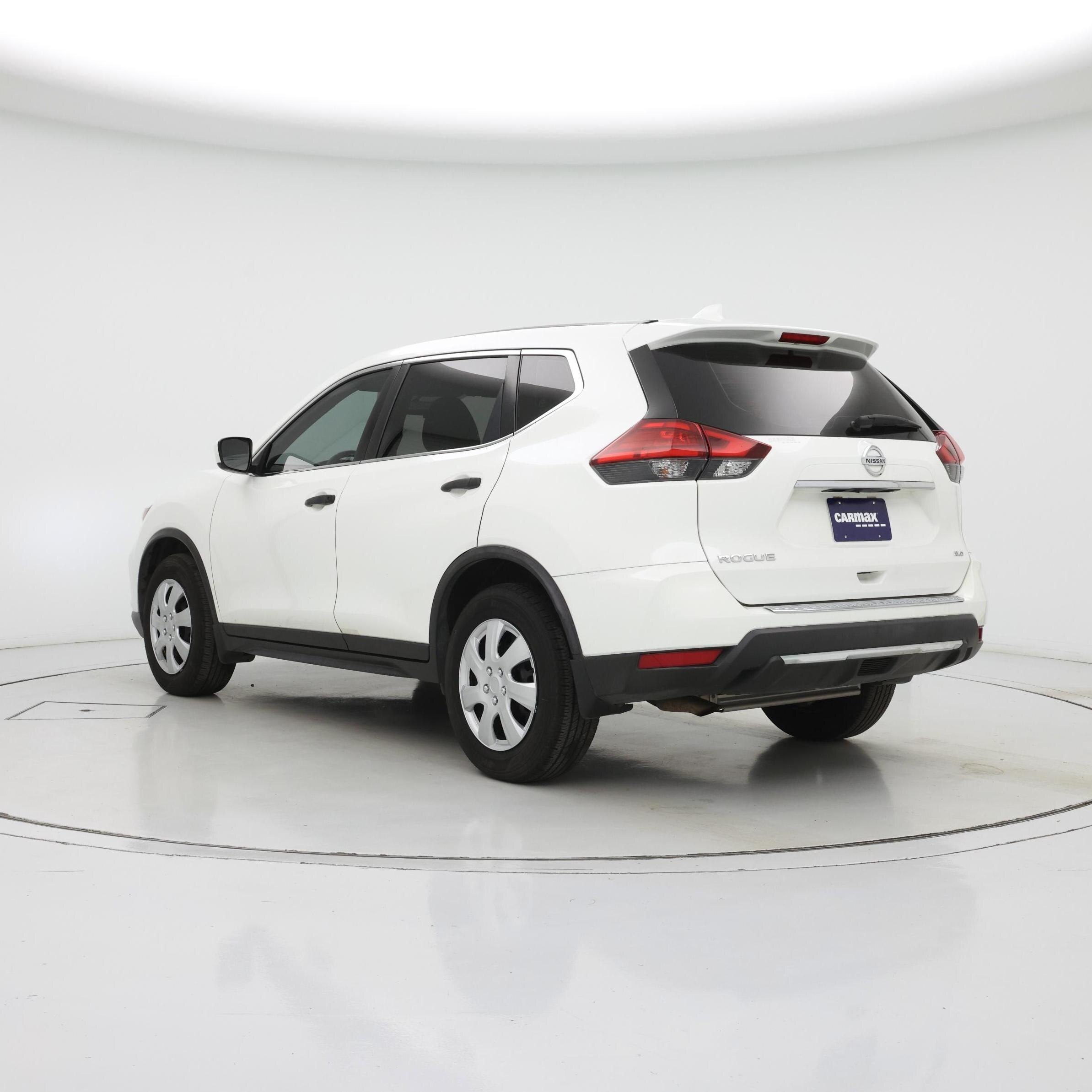 Thumbnail: 2017 Nissan Rogue - 2