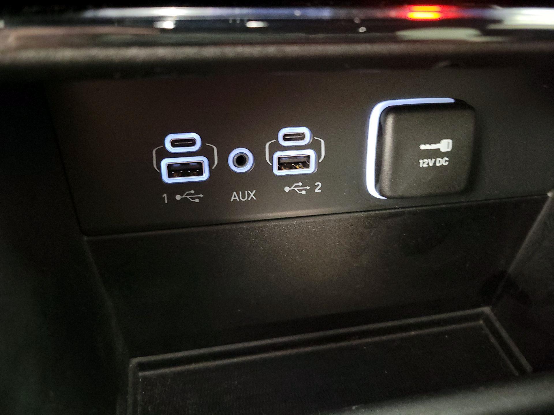 Thumbnail: 2024 Jeep Grand Cherokee - 19