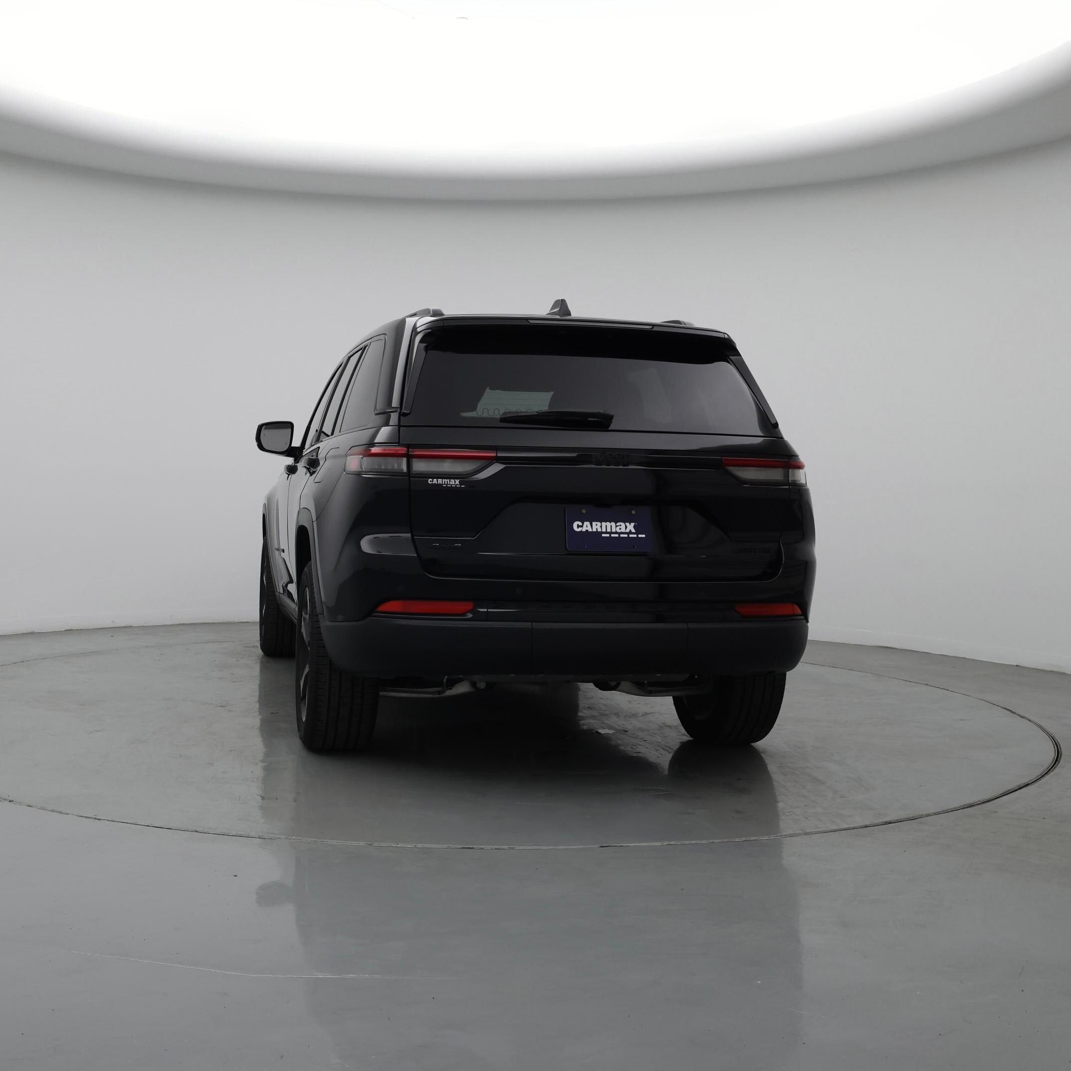 Thumbnail: 2024 Jeep Grand Cherokee - 6