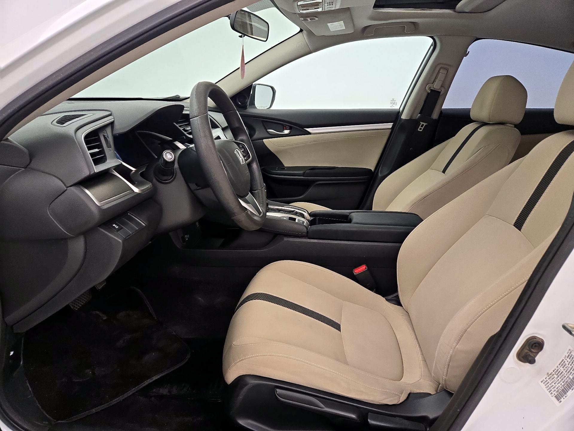 Thumbnail: 2017 Honda Civic - 11