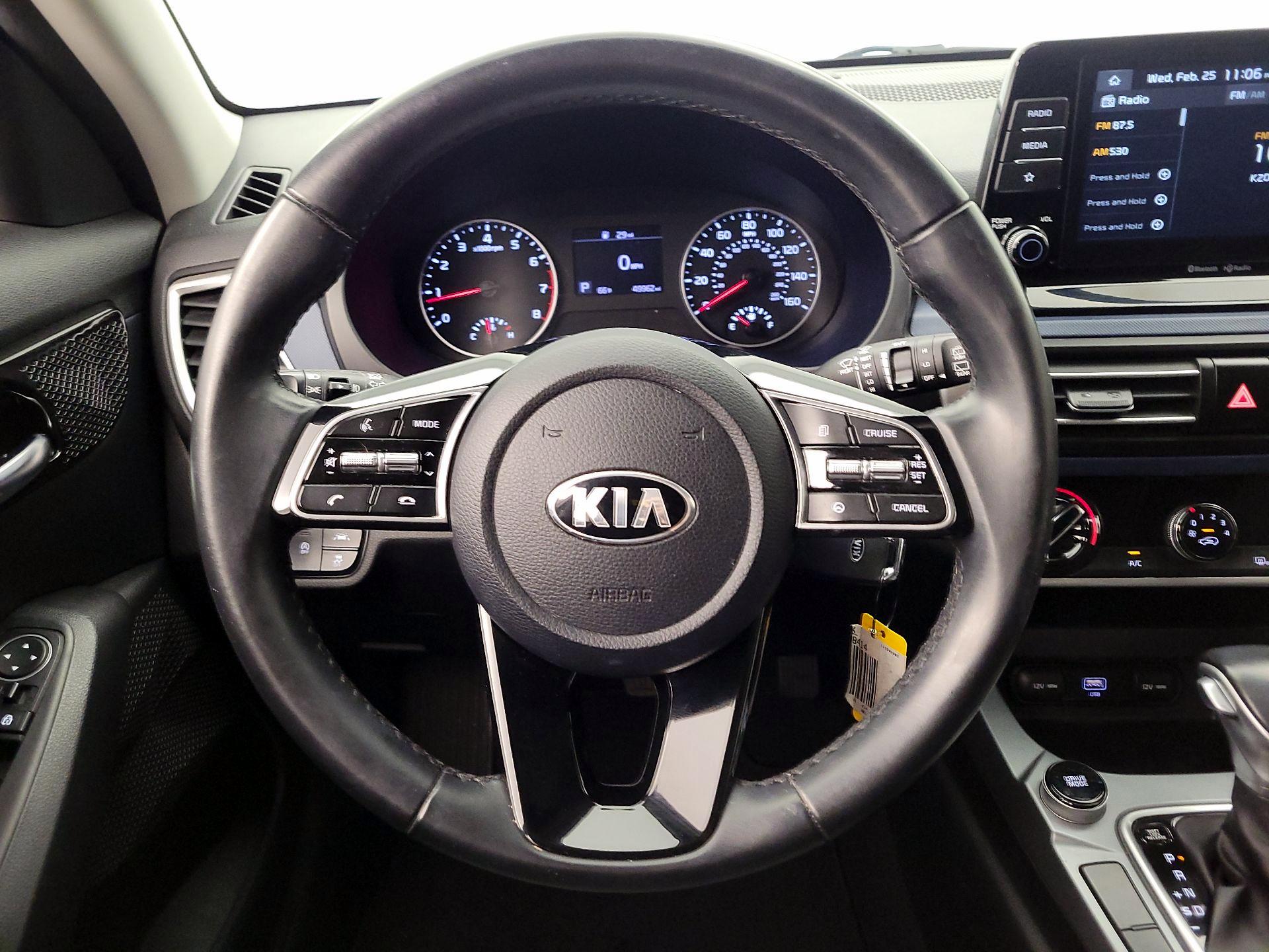 Thumbnail: 2021 Kia Seltos - 10