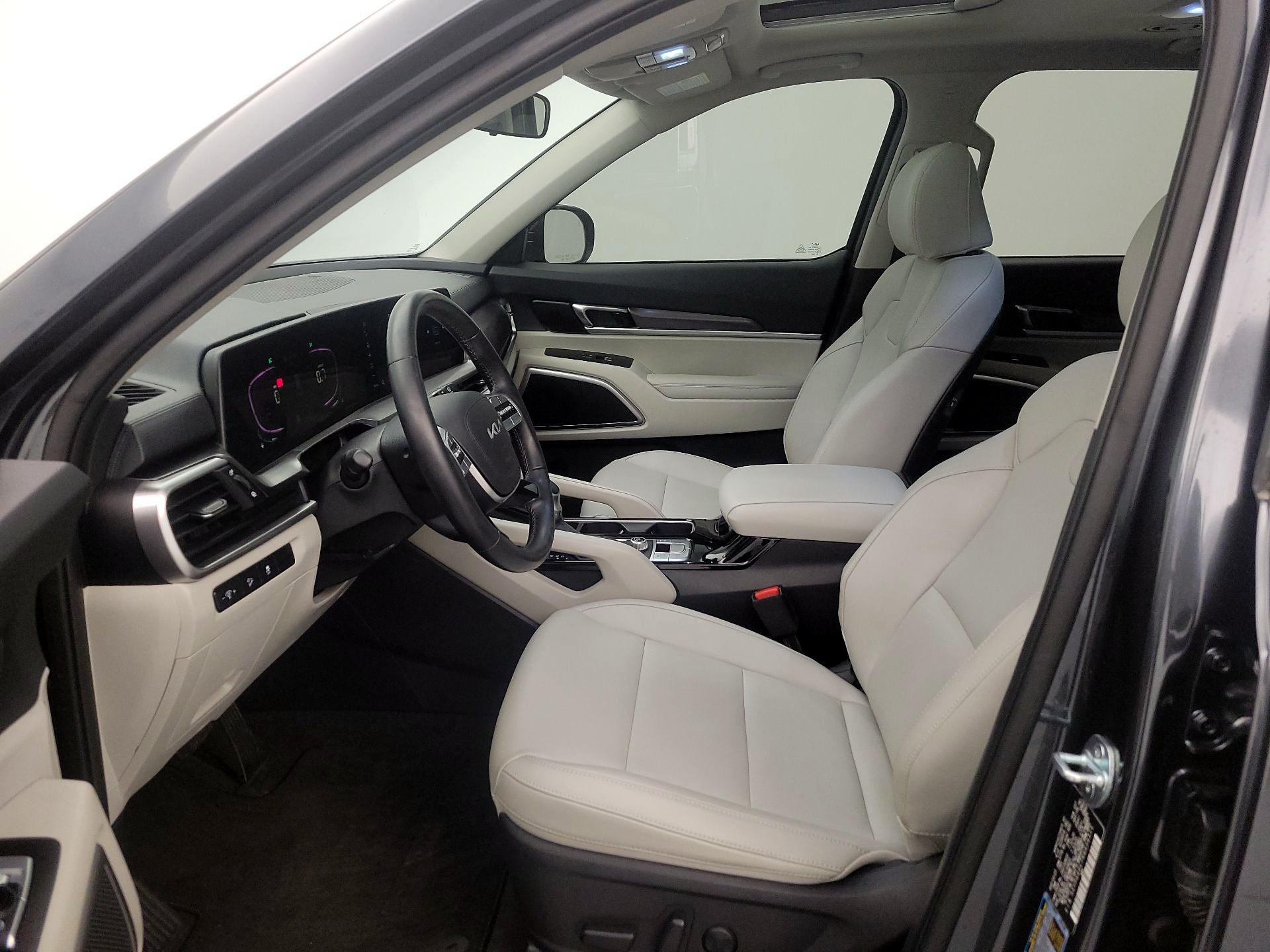 Thumbnail: 2024 Kia Telluride - 11