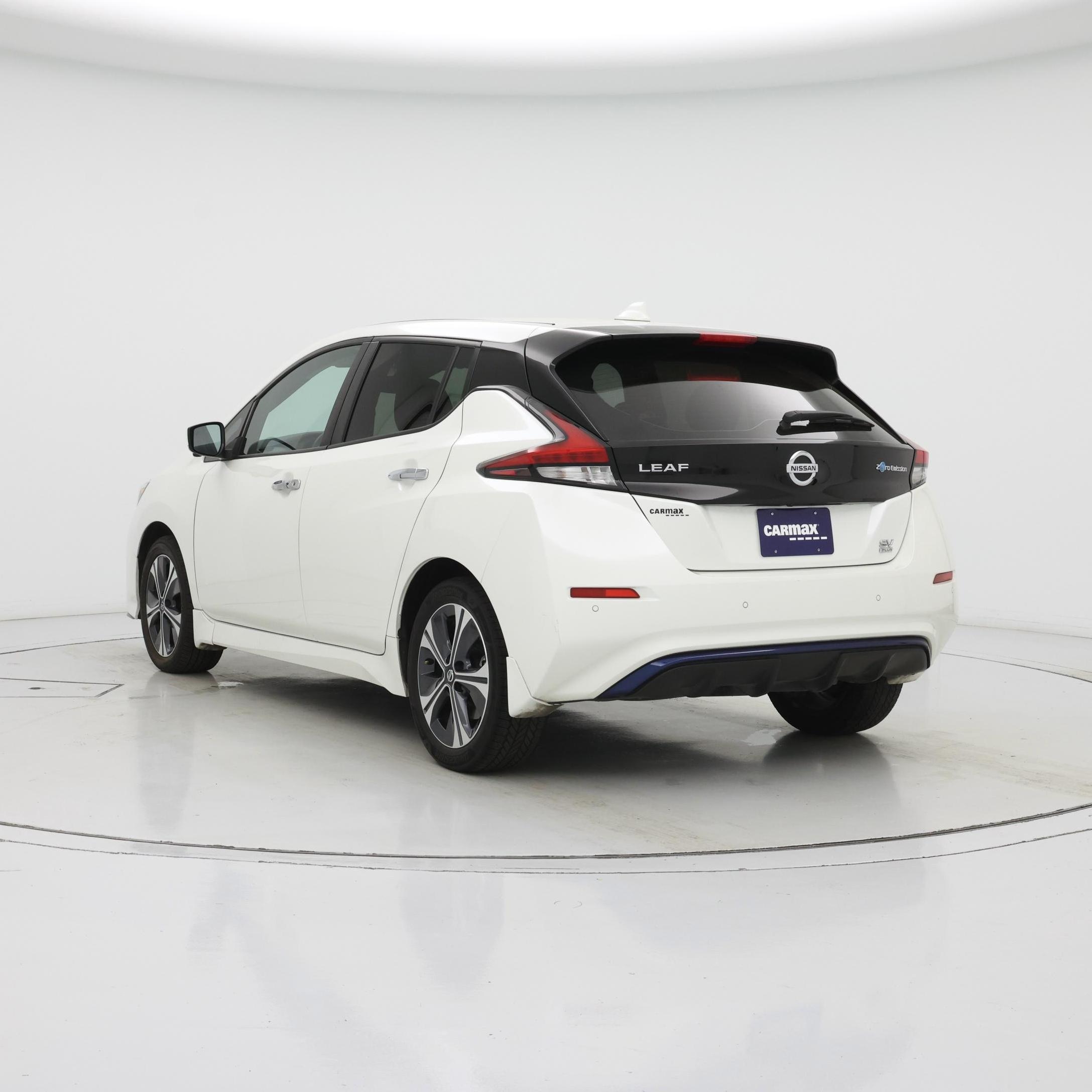 Thumbnail: 2020 Nissan Leaf - 2