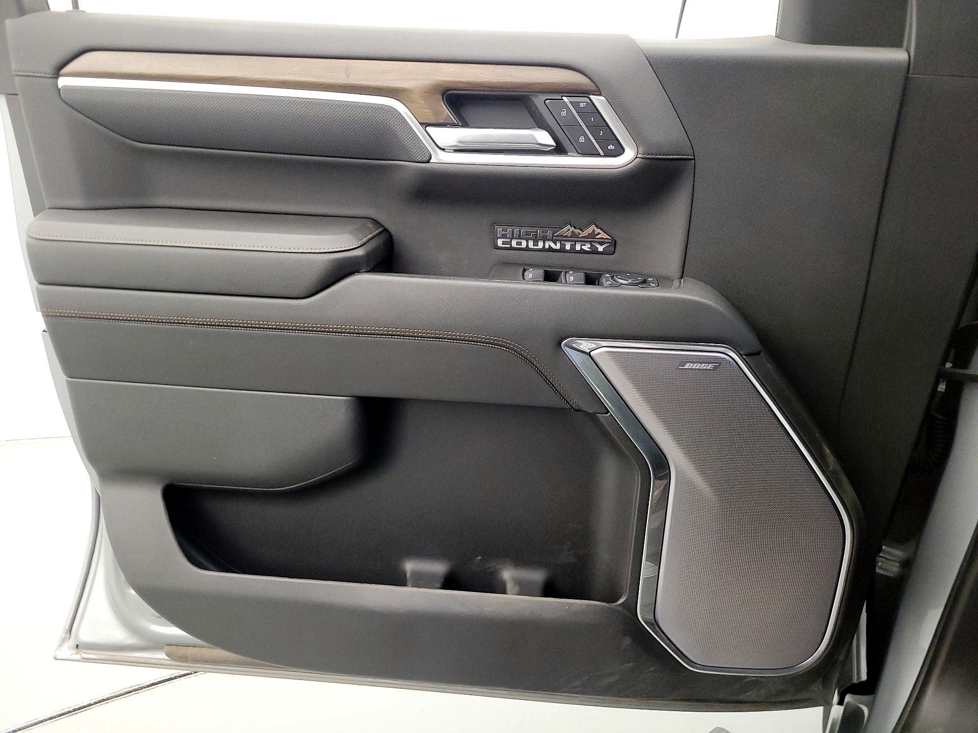 Thumbnail: 2025 Chevrolet Silverado 1500 - 12