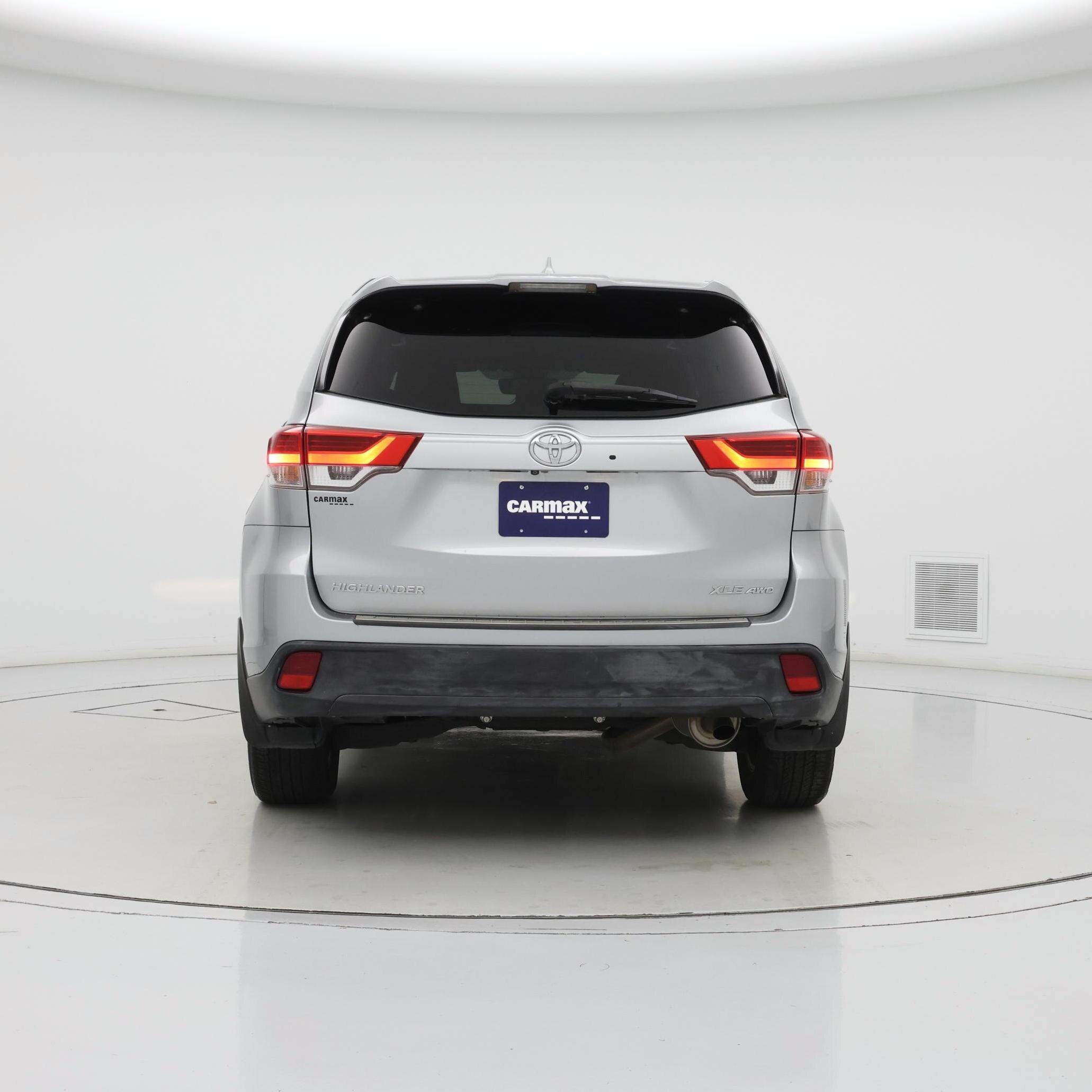 Thumbnail: 2018 Toyota Highlander - 6