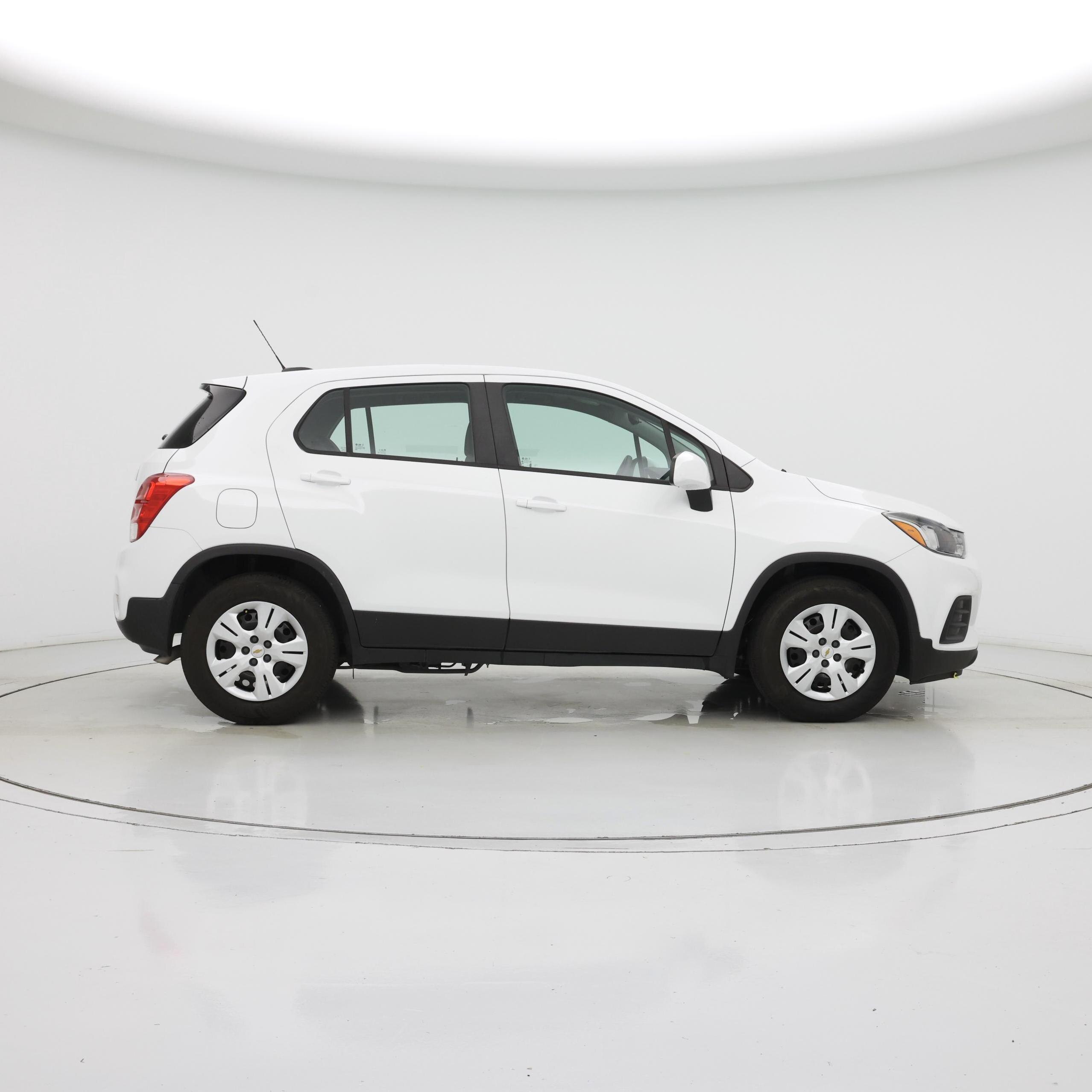 Thumbnail: 2018 Chevrolet Trax - 7