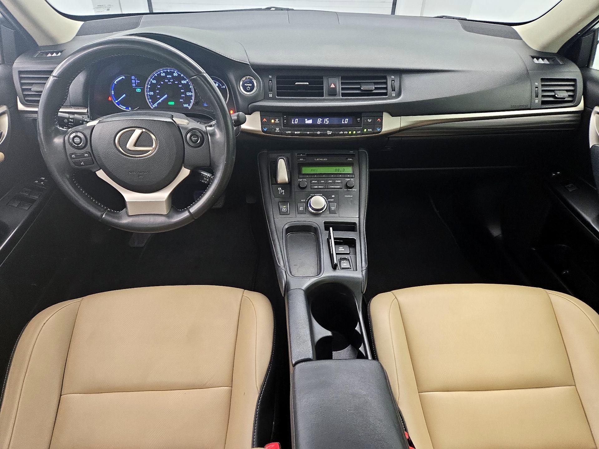 Thumbnail: 2015 Lexus CT - 9