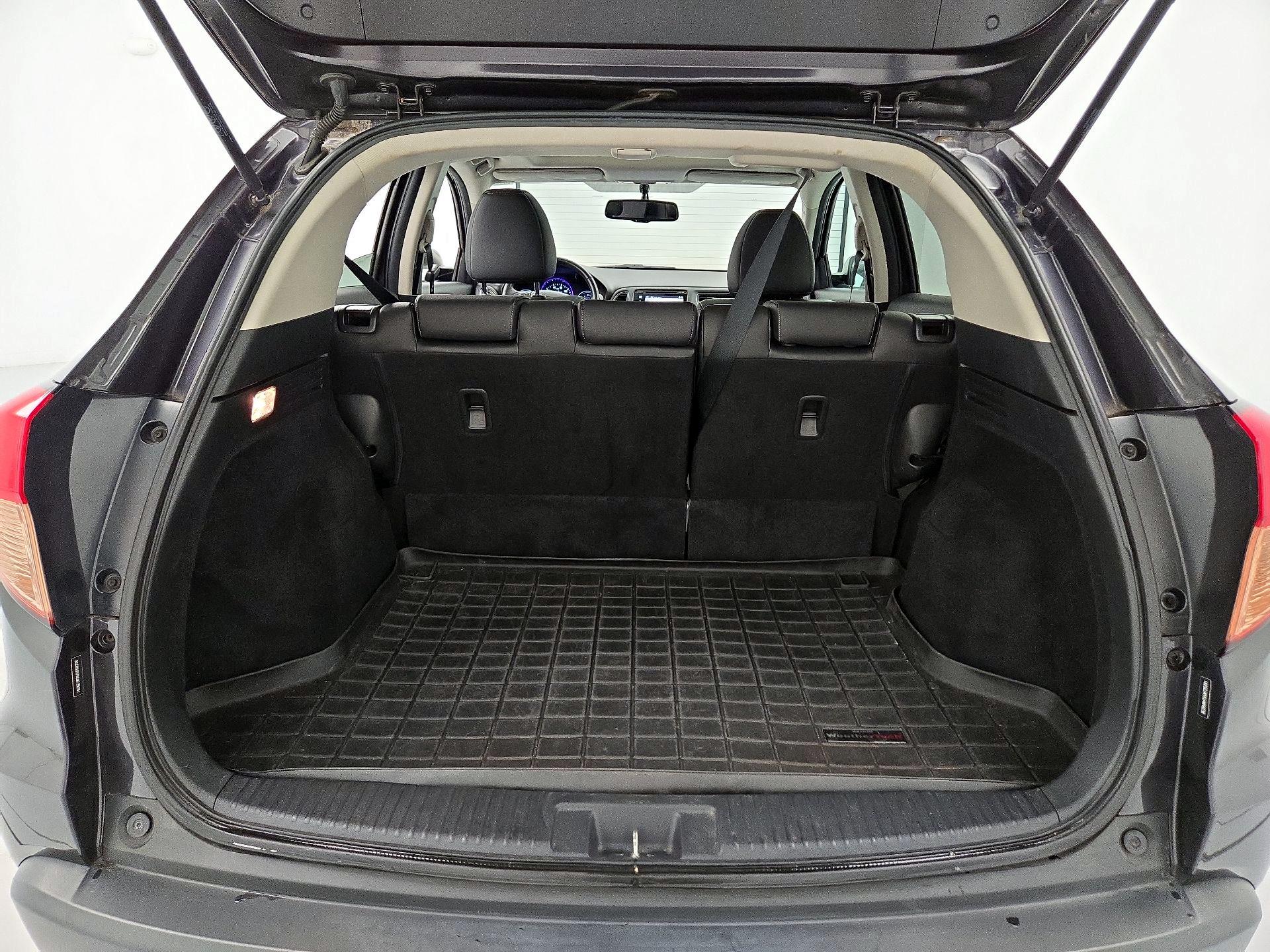Thumbnail: 2016 Honda HR-V - 20