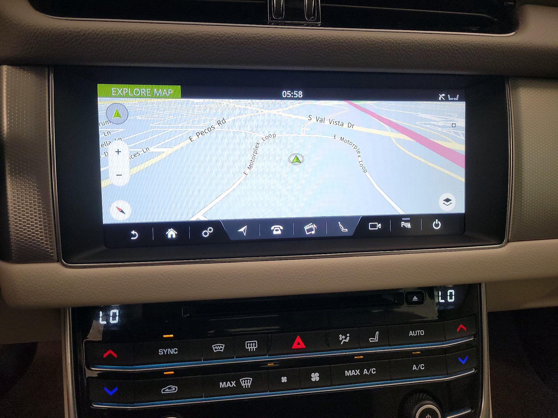 Thumbnail: 2020 Jaguar XF - 14