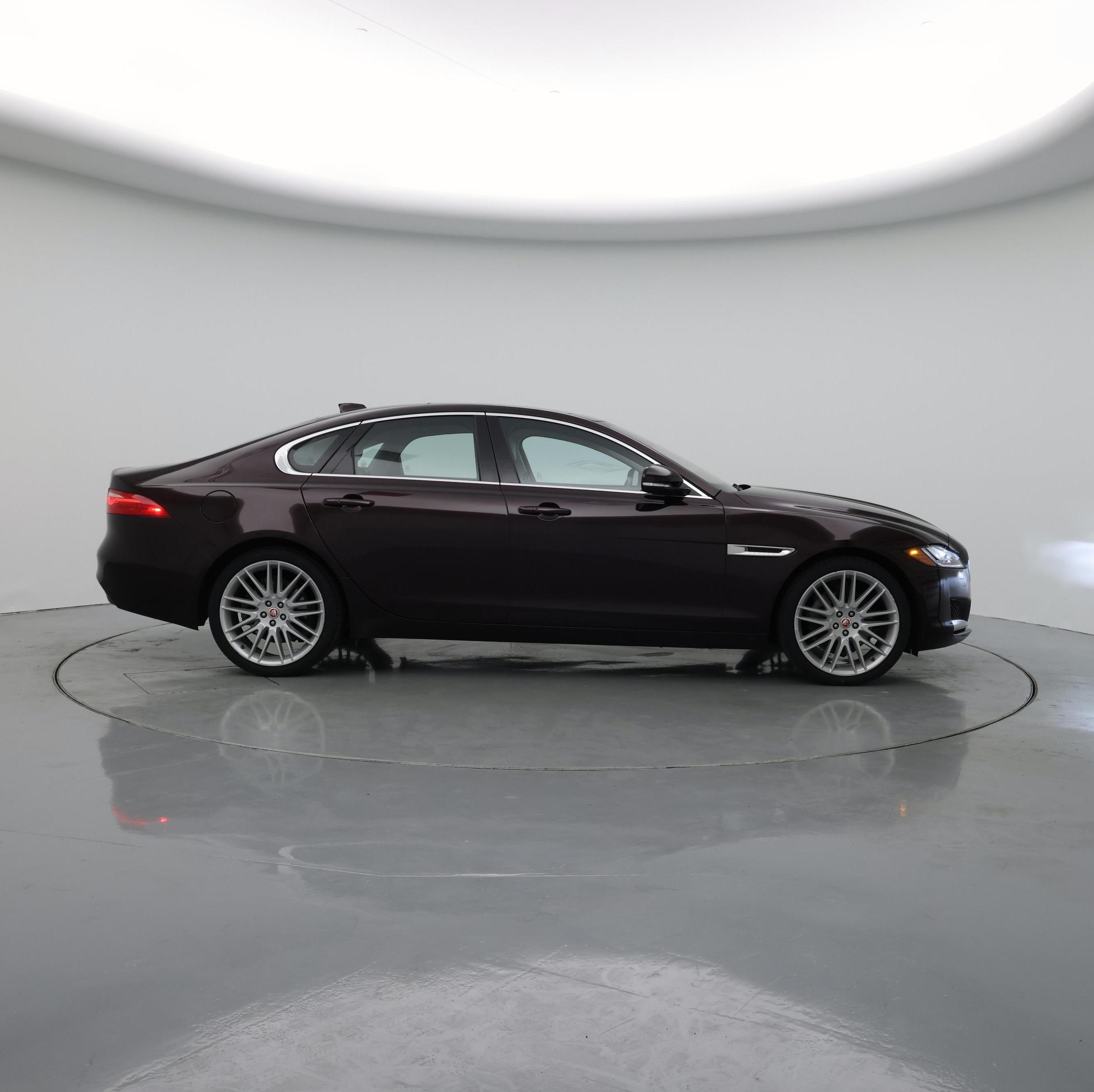 Thumbnail: 2020 Jaguar XF - 7