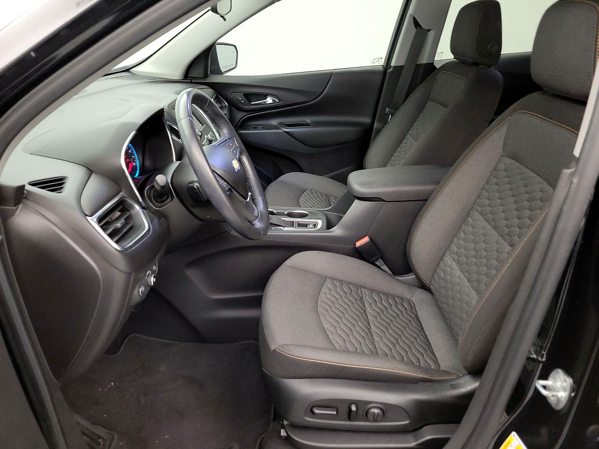 Thumbnail: 2020 Chevrolet Equinox - 11