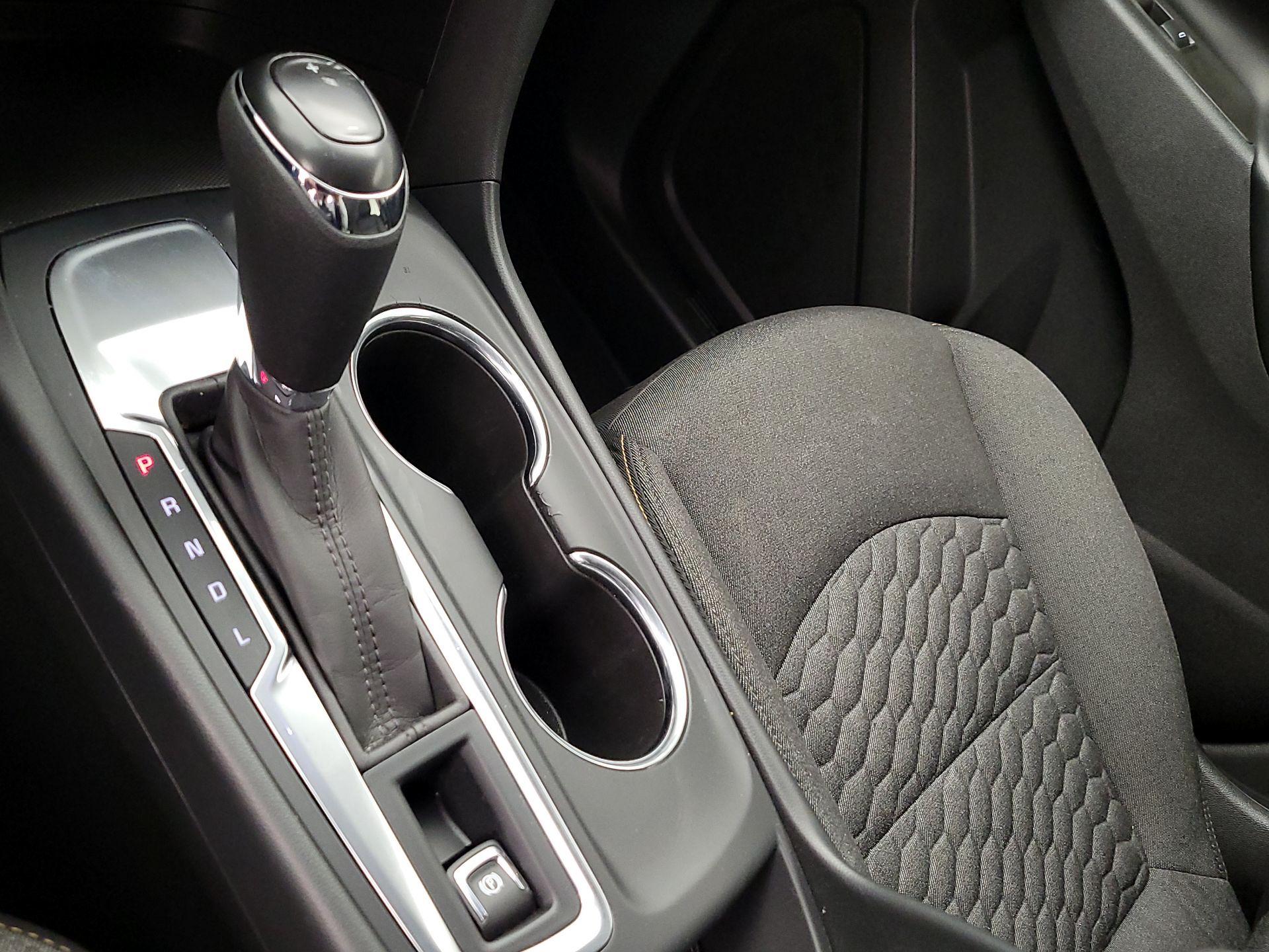 Thumbnail: 2020 Chevrolet Equinox - 17