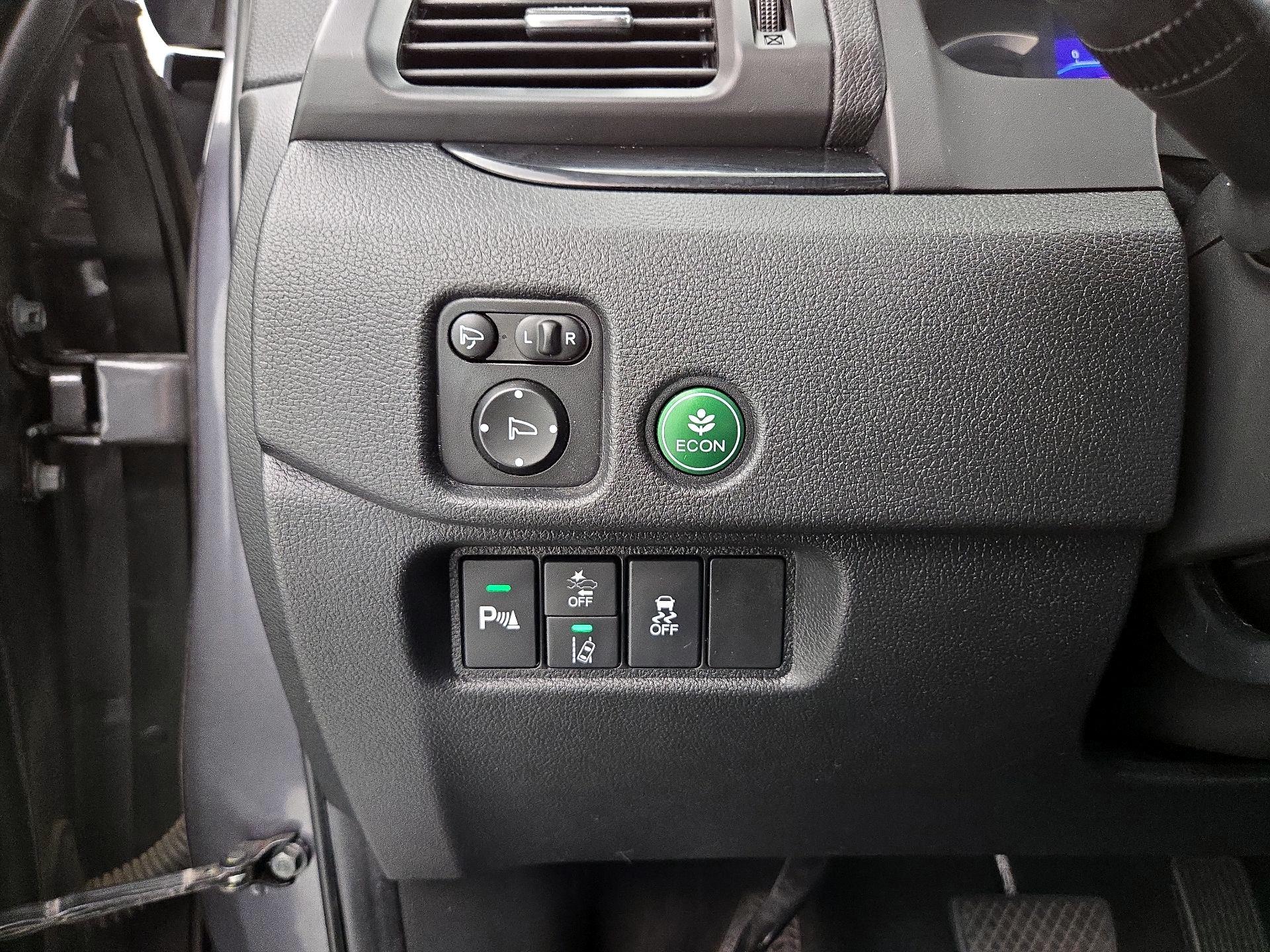 Thumbnail: 2019 Honda Passport - 13