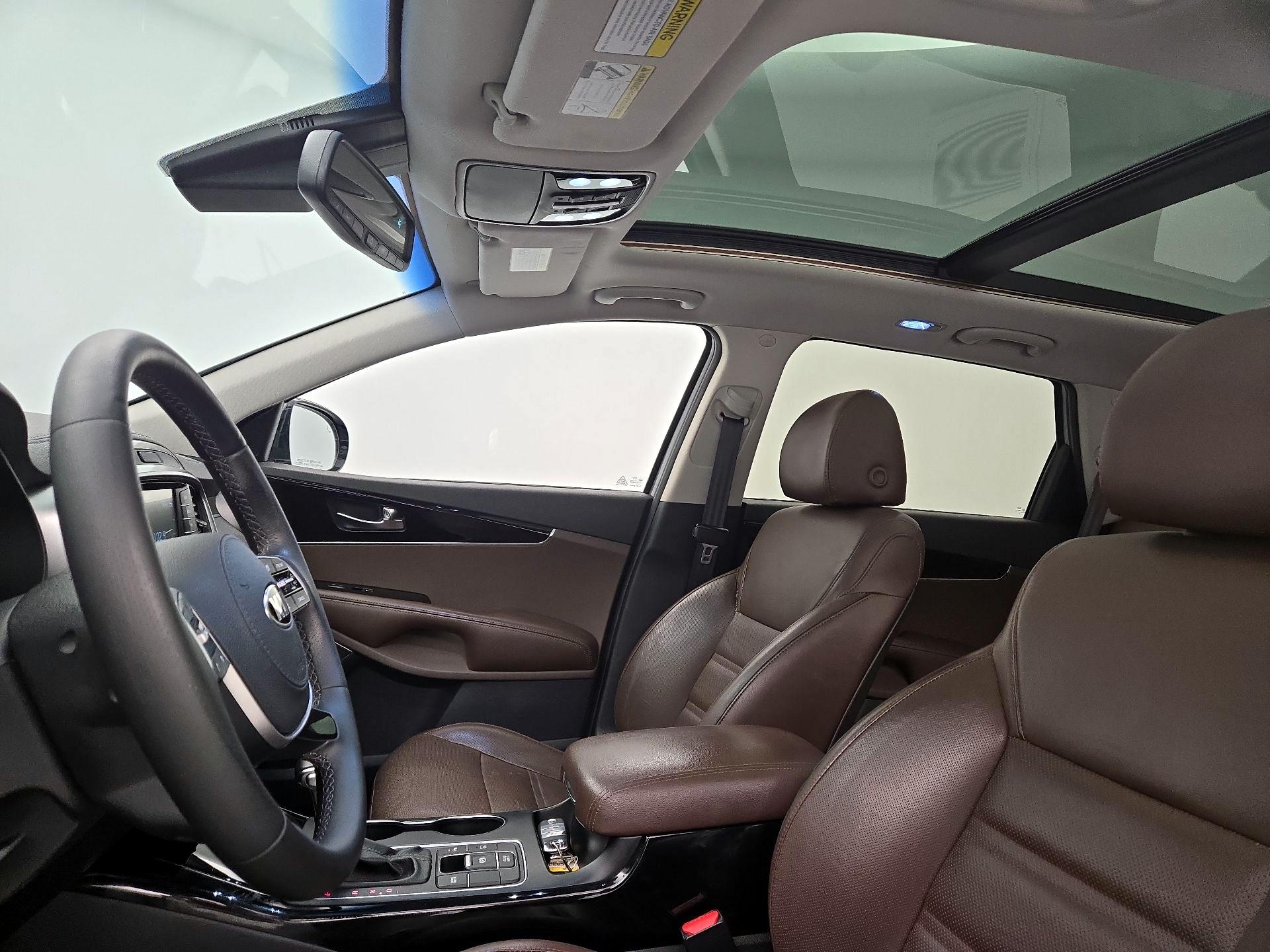 Thumbnail: 2020 Kia Sorento - 20