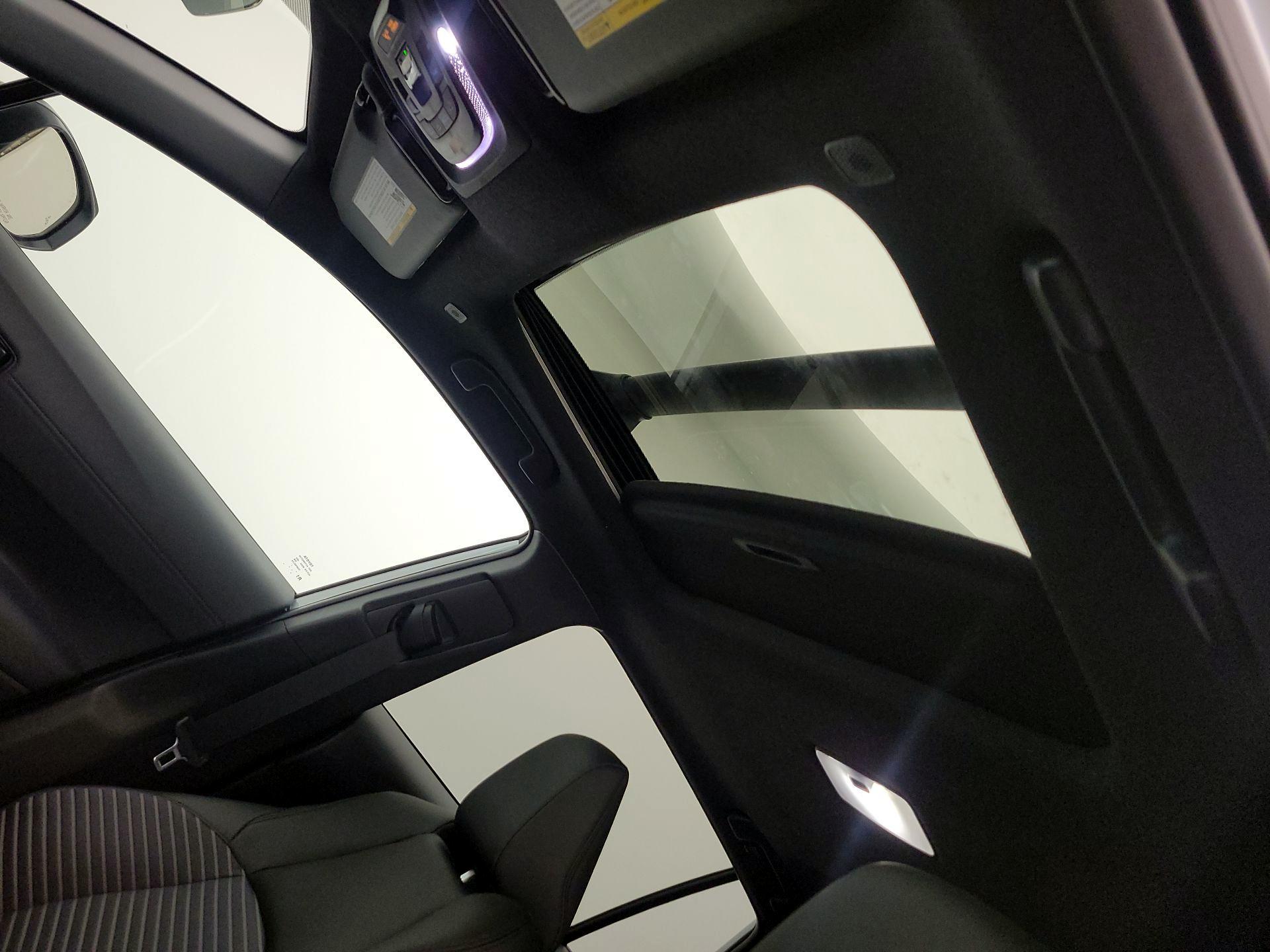 Thumbnail: 2025 Toyota Corolla Cross - 19