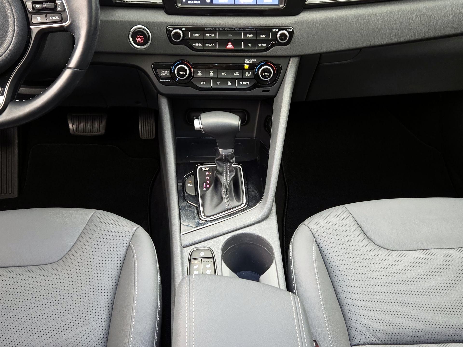 Thumbnail: 2019 Kia Niro - 17